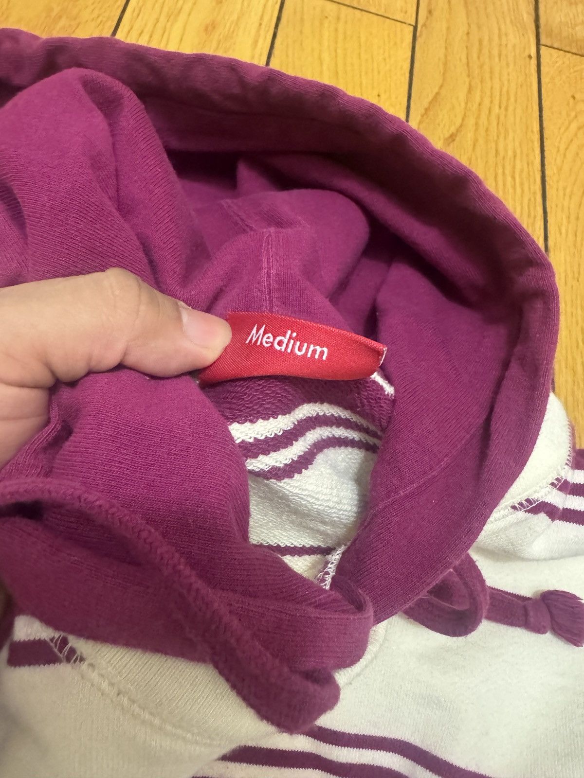 Supreme Supreme F/W16 Striped Hooded Crewneck Classic Logo Size US M / EU 48-50 / 2 - 5 Thumbnail
