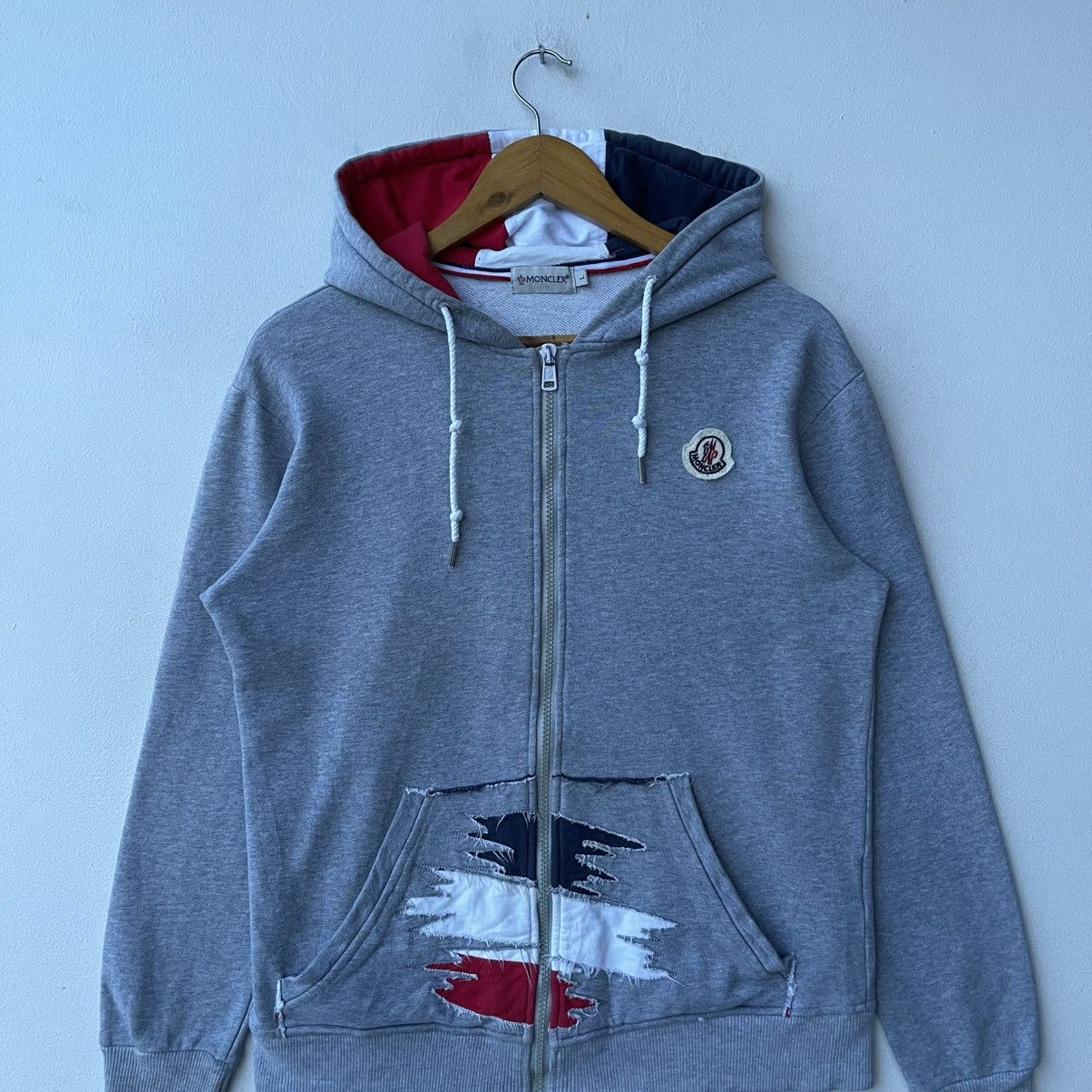 Moncler Vintage Moncler Trashed Zip Up Hoodie Size US M / EU 48-50 / 2 - 4 Thumbnail
