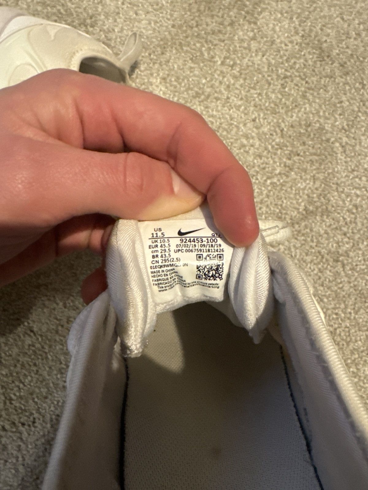 Nike Nike air vapor max white Size US 11.5 / EU 44-45 - 3 Thumbnail