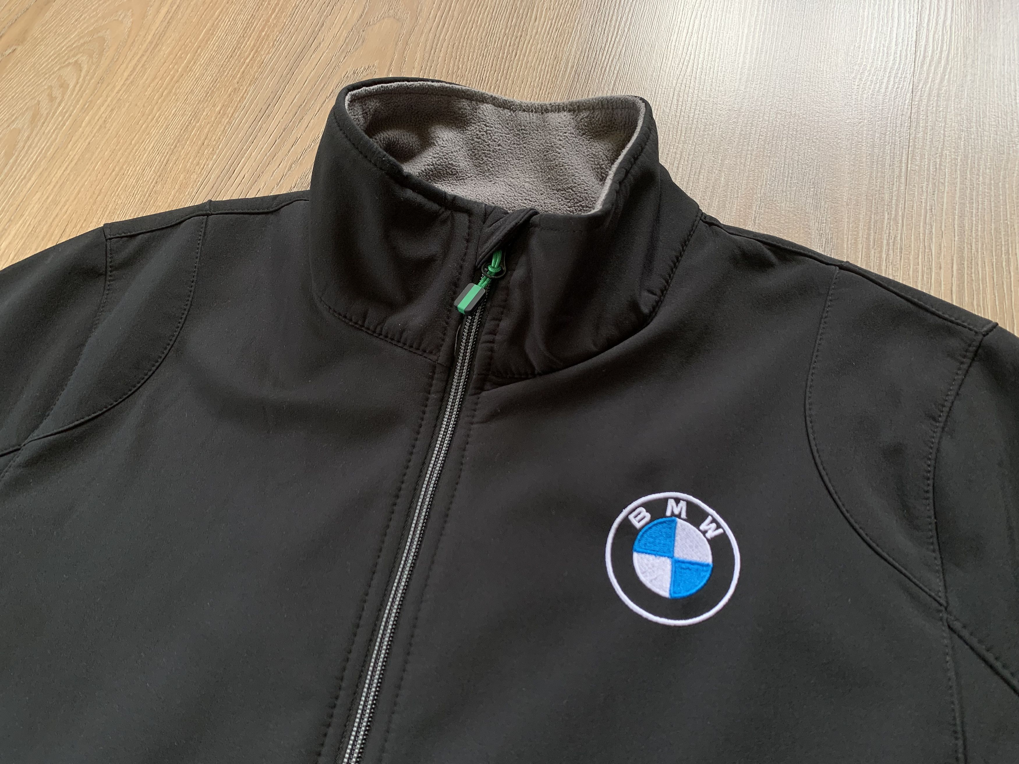 BMW BMW Softshell Racing Jacket Size US L / EU 52-54 / 3 - 4 Thumbnail