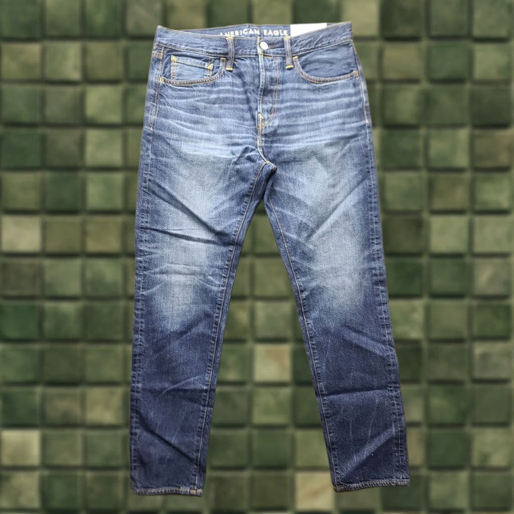 American Eagle Outfitters American Eagle Outfitters Jeans Mens 30x32 Athletic Fit Straight Leg Button Fly Blue Denim Cotton Polyester Casual Size US 30 / EU 46 - 1 Thumbnail