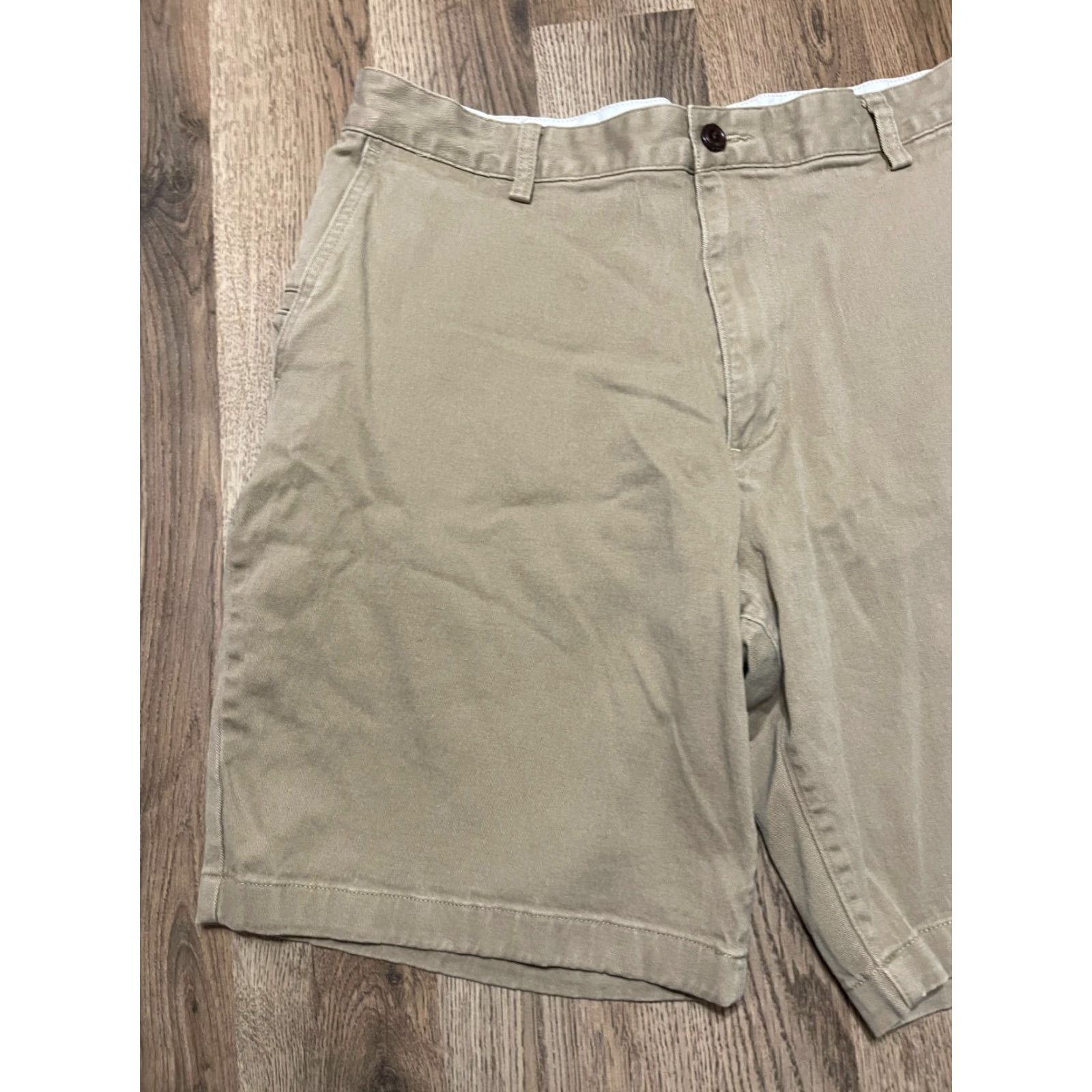 Dockers DOCKERS Shorts Mens 36 Khaki Pockets Casual Shorts Size US 36 / EU 52 - 3 Thumbnail