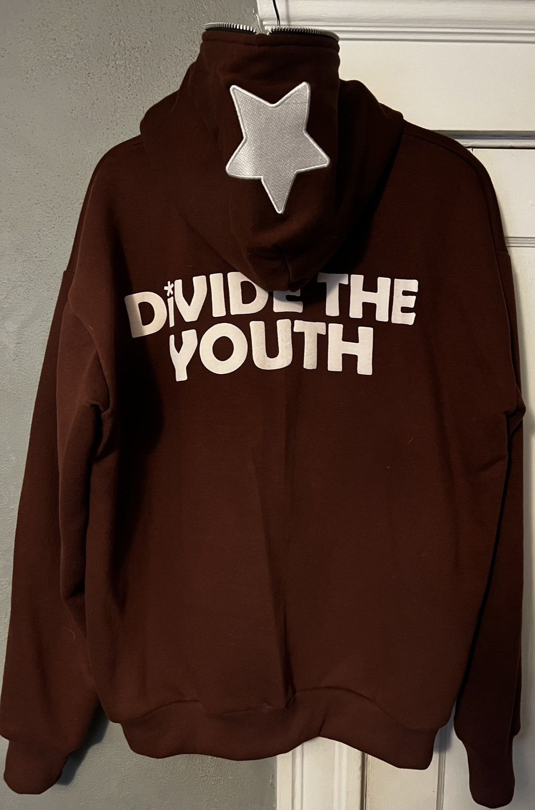 Divide The Youth Divide The Youth XL Full Zip hoodie Mocha! Size US XL / EU 56 / 4 - 2 Thumbnail