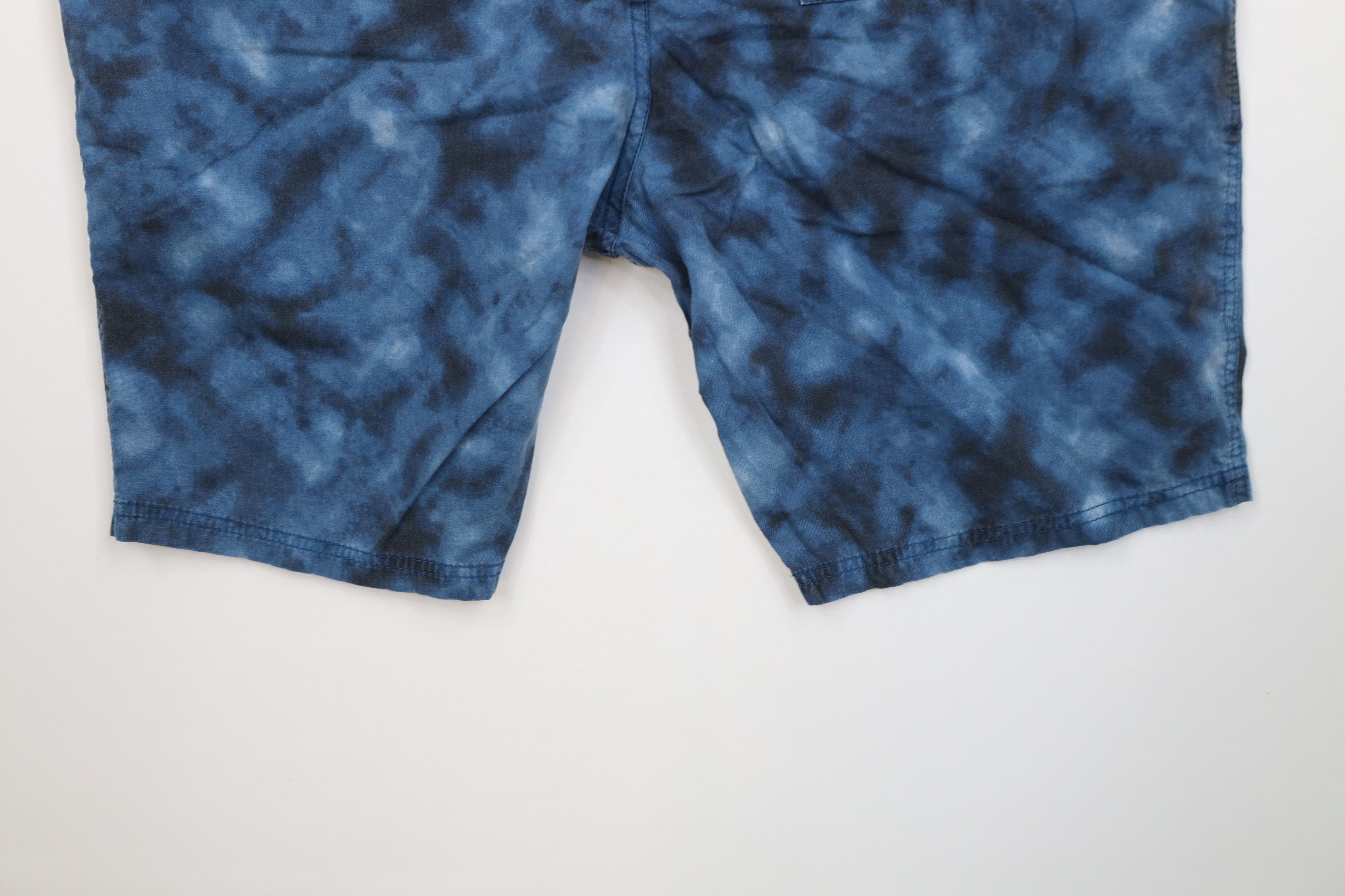 Airwalk Vintage 90s Airwalk Skateboarding Acid Wash Lined Shorts Size US 34 / EU 50 - 12 Thumbnail