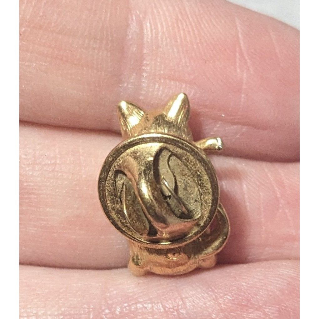 Other Vintage Green And Gold Tone Gemmed Cat Lapel Pin Size ONE SIZE - 3 Thumbnail