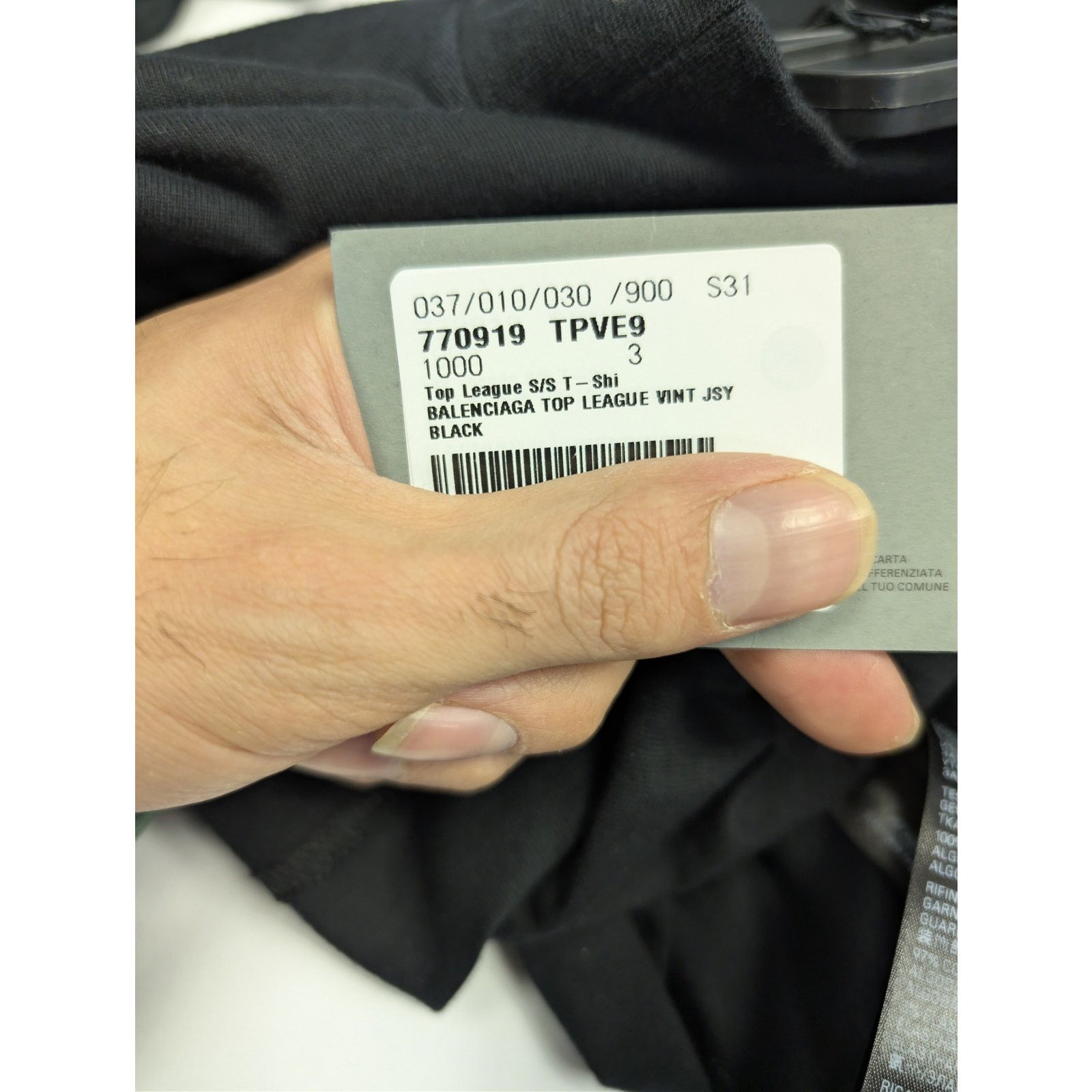 Balenciaga o1rshd1 Top League Vintage Jersey Short Sleeve Shirt Black Size US L / EU 52-54 / 3 - 24 Thumbnail