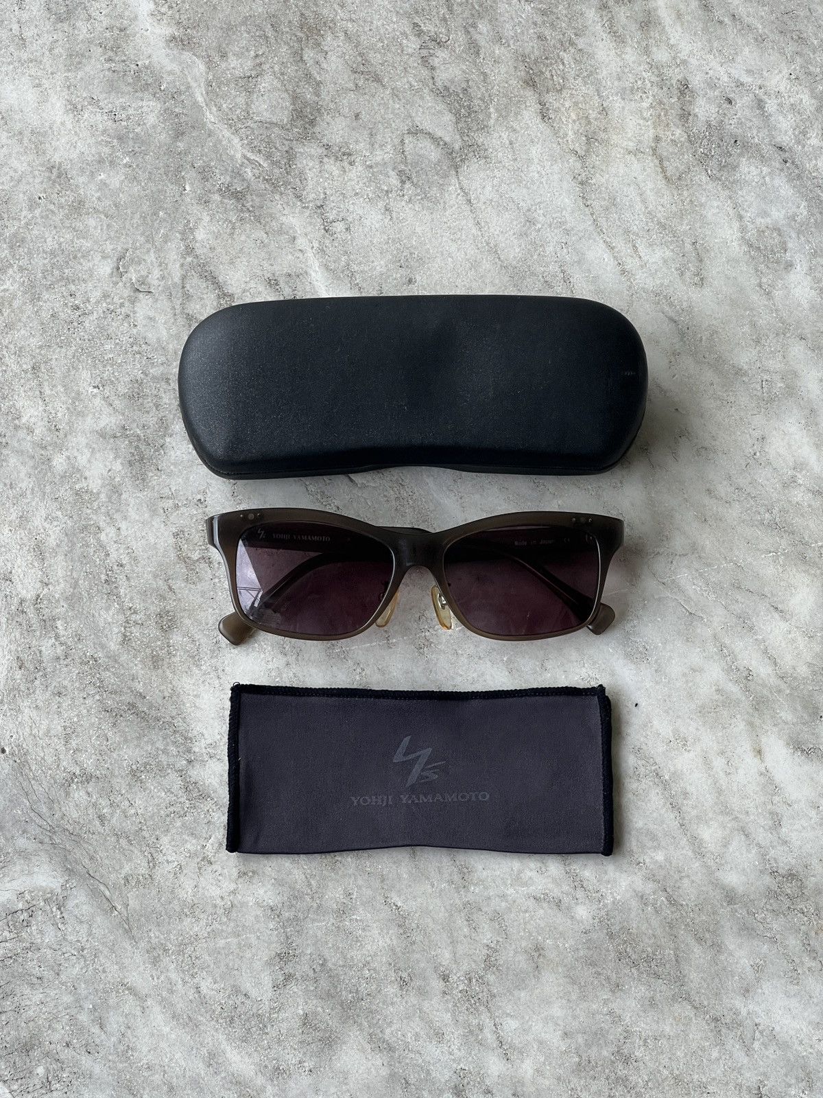 Yohji Yamamoto 90s Yohji Yamamoto flip up sunglasses Size ONE SIZE - 7 Thumbnail