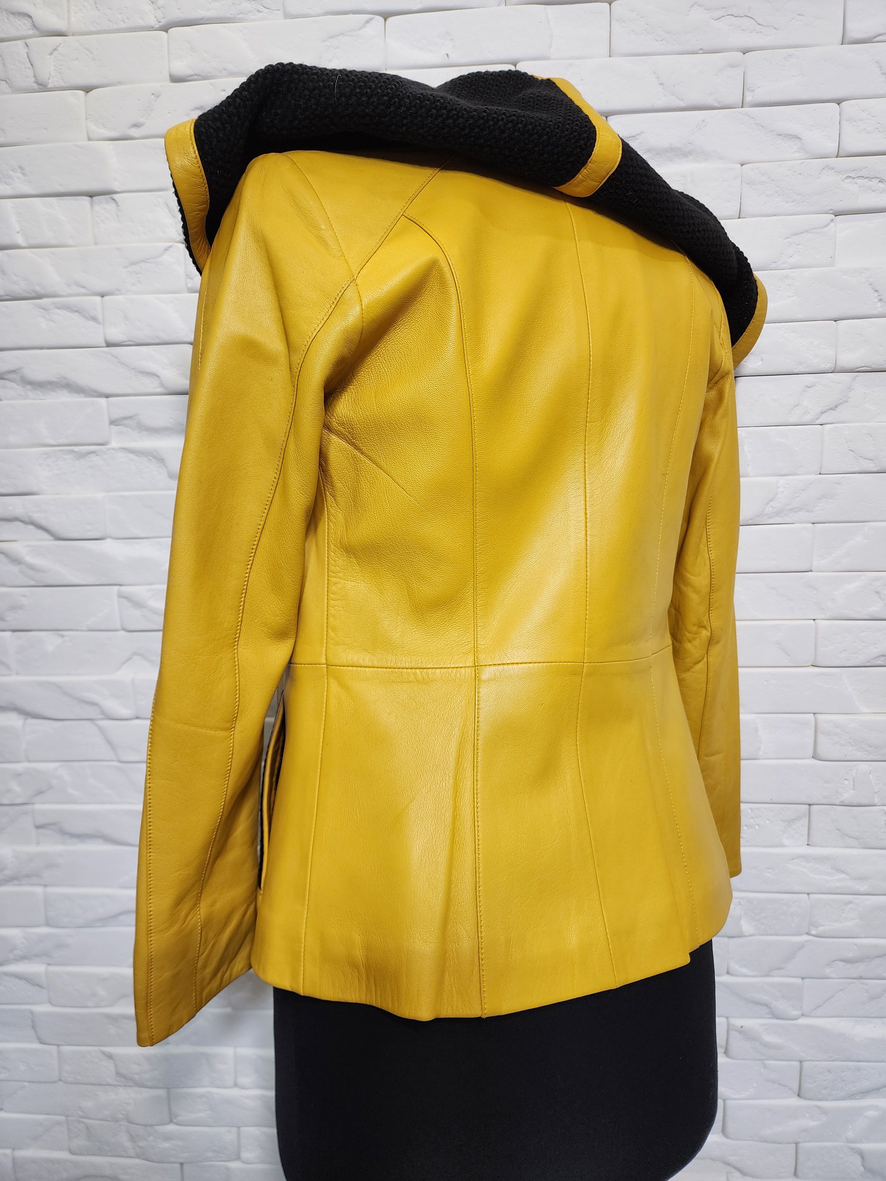 Genuine Leather Yellow Leather Hooded Jacket: Women's Sport Coat Size M / US 6-8 / IT 42-44 - 7 Thumbnail