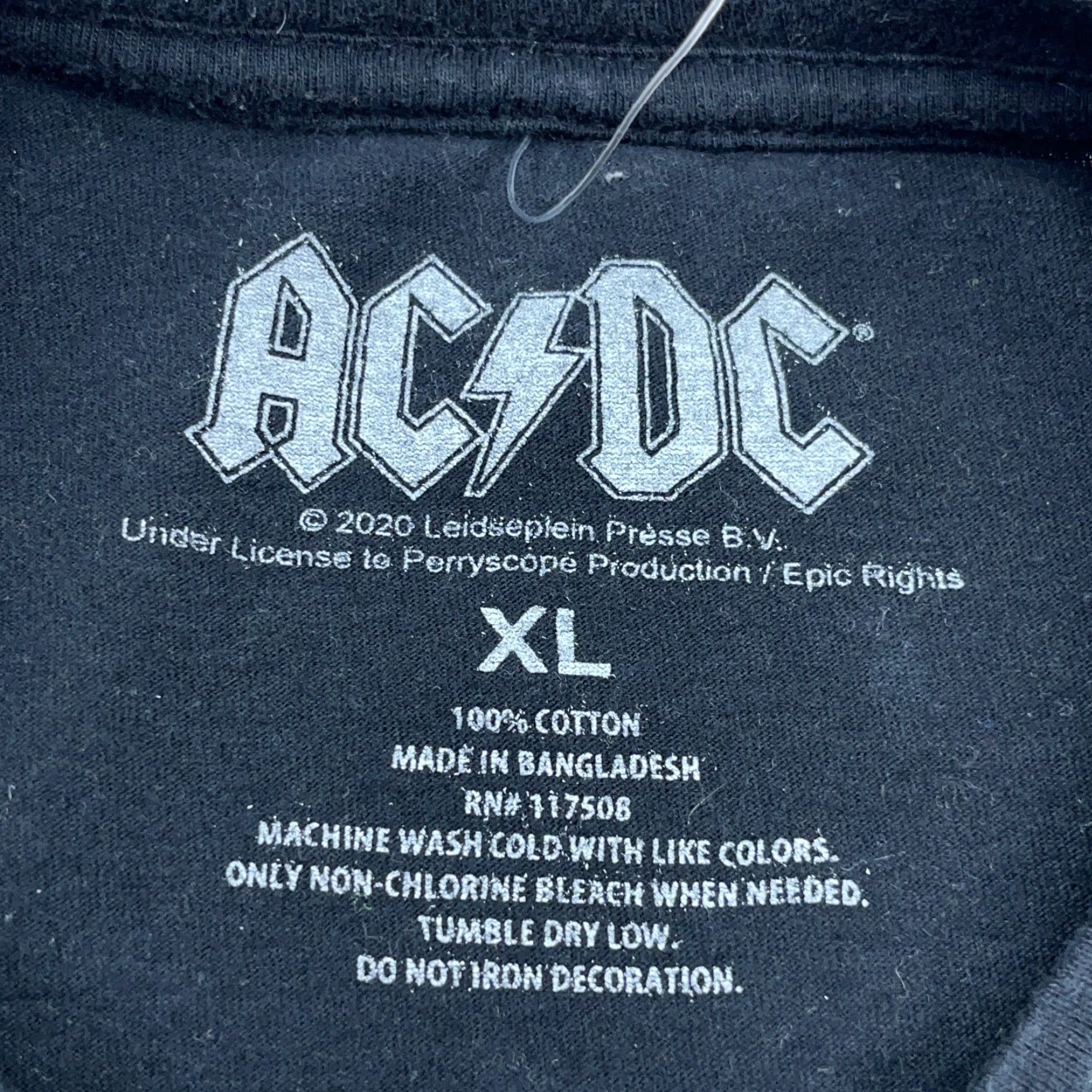 Etro AC/DC Shirt Men XL Black White Tee Highway To Hell Tour Concert Retro Rock Band Shirt XS? Size US XL / EU 56 / 4 - 4 Thumbnail