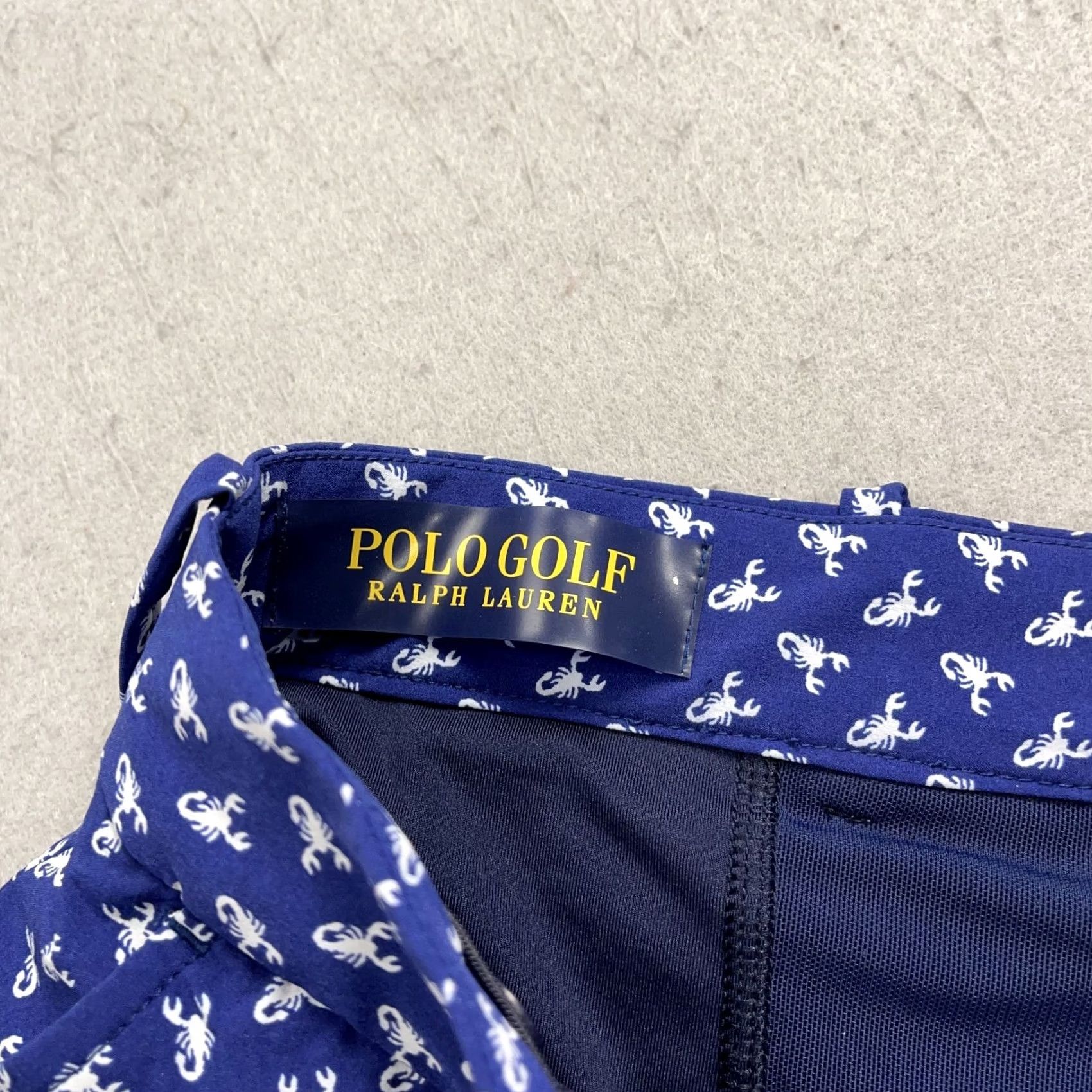 Ralph Lauren Ralph Lauren Polo Golf Shorts Mens 34 Blue Wicking Lined Logo Chino Casual Travel Mens 34 Blue Logo Louder Scorpion Pattern Geometric Size US S / EU 44-46 / 1 - 4 Thumbnail