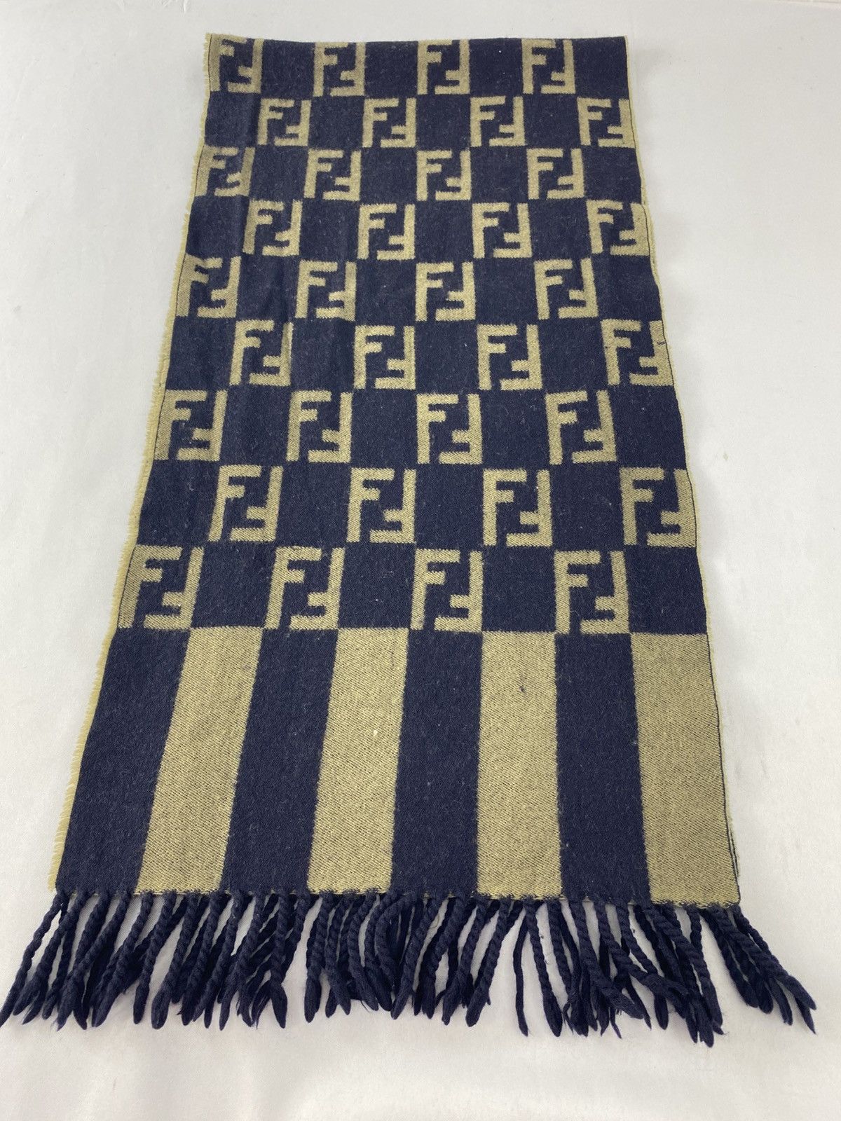 Fendi Fendi Cravatte 100% Wool FF Nova Checked Monogram Scarf Size ONE SIZE - 3 Thumbnail