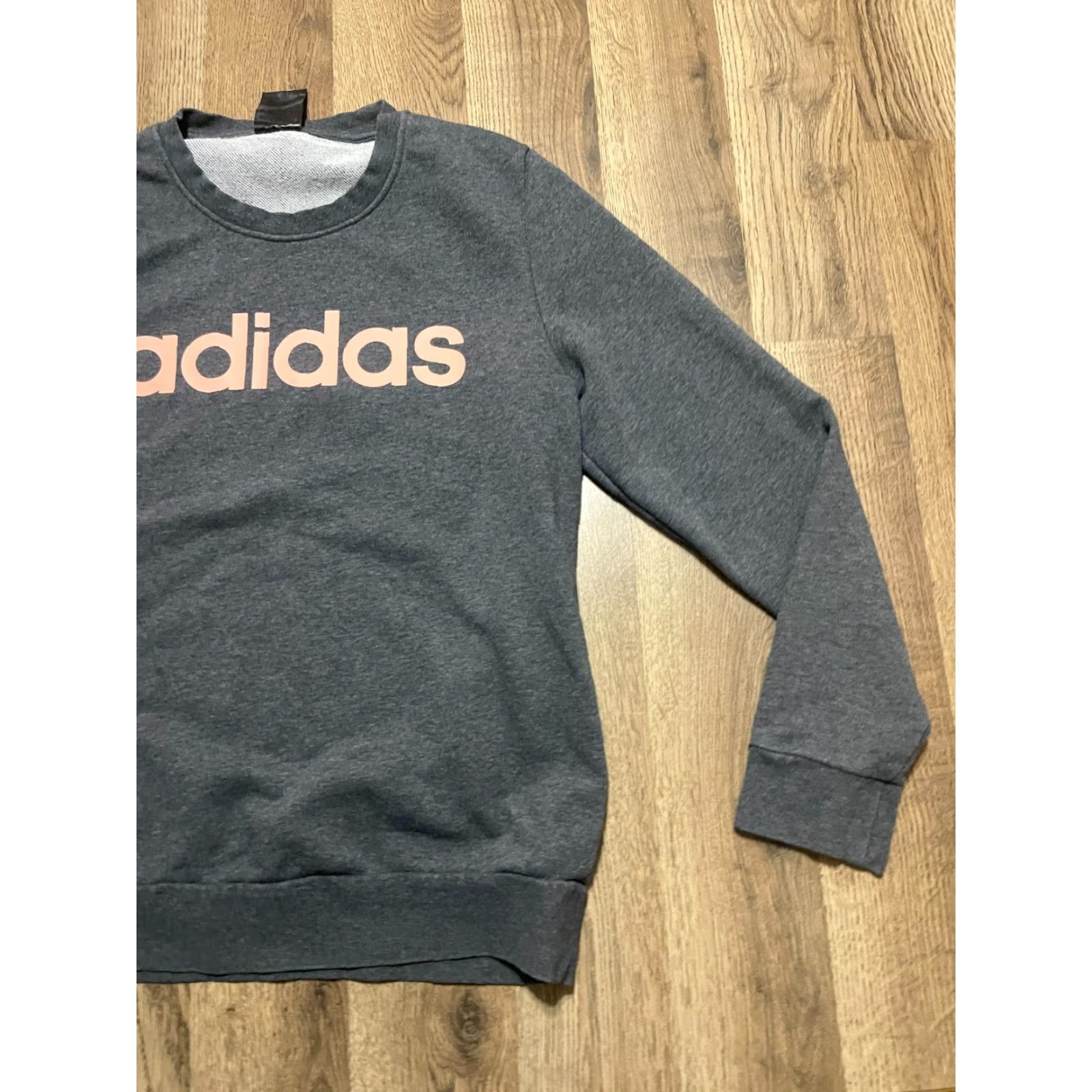 Adidas adidas Shirt Women's Size Medium Gray Pink Long Sleeve Crew Neck Logo Size M / US 6-8 / IT 42-44 - 4 Thumbnail