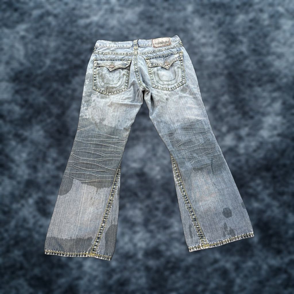 VINTAGE True Religion Jeans Mens 36x32 Baggy Boot Cut Distressed USA Denim Blue Jeans Mens 36 Inseam 32 Bootcut Distressed USA Shirt?