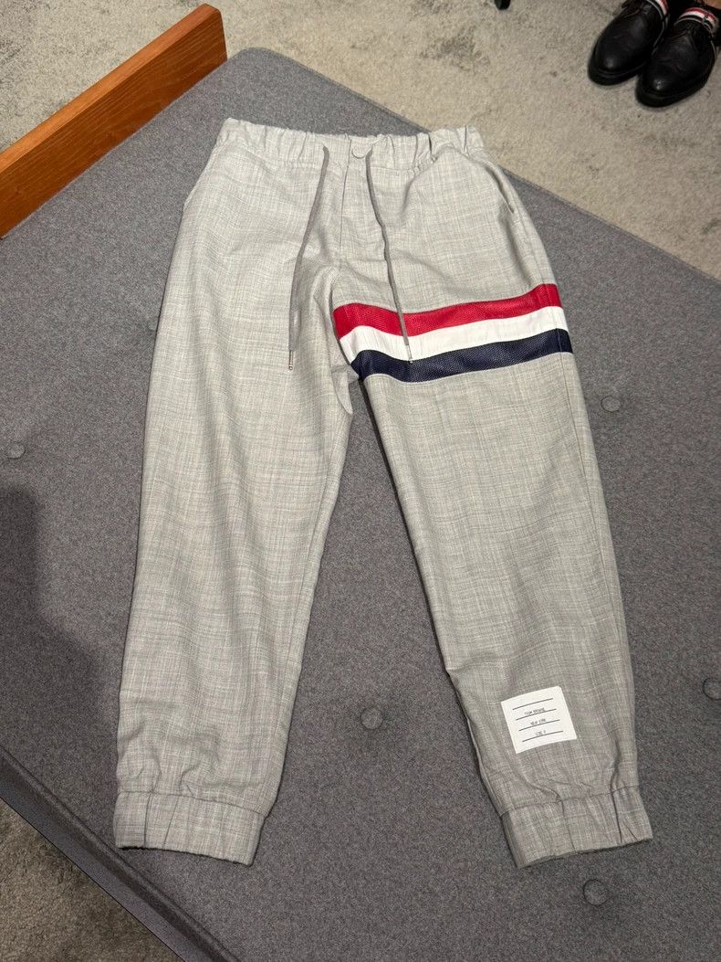 Thom Browne THOM BROWNE0Tricolour Trousers 2502-Nextarrow Size US 28 / EU 44 - 3 Thumbnail