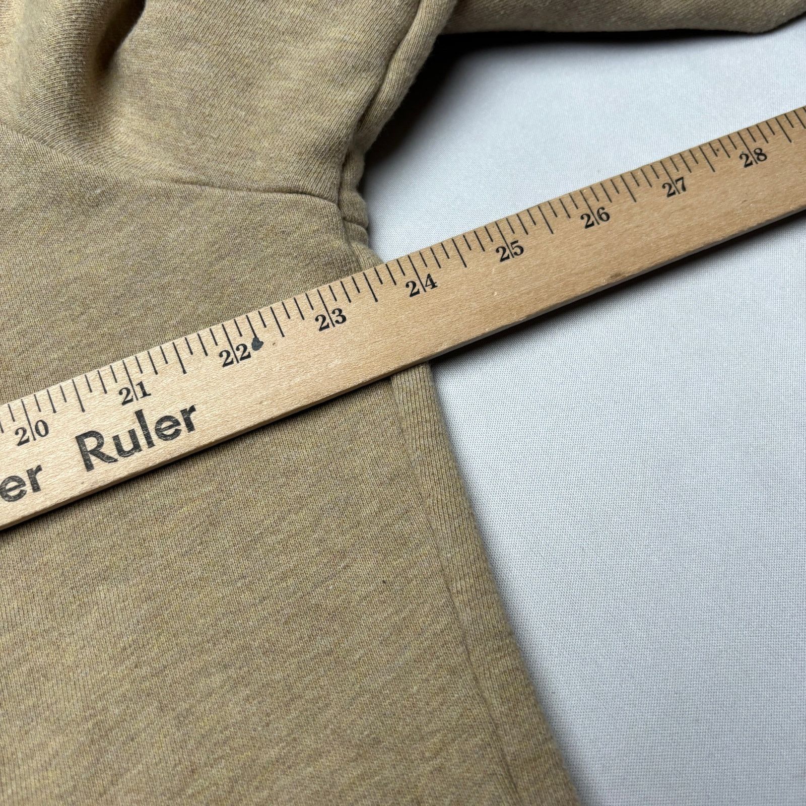 Canada Goose Canada Goose Arctic Logo Patch Hoodie Large Made in Italy Size US L / EU 52-54 / 3 - 7 Thumbnail
