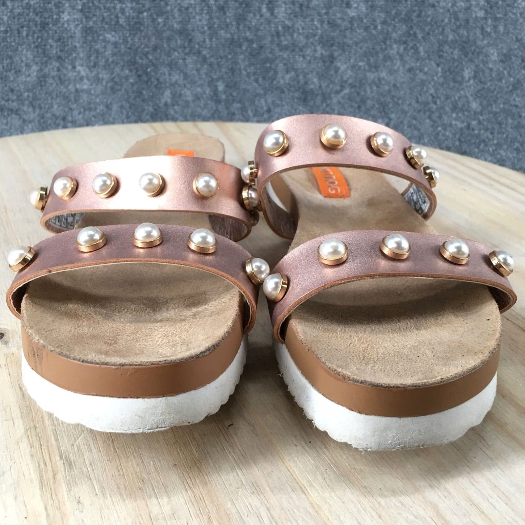 Vintage Rocket Dog Sandals Lolly Austin Slide Womens 8.5 Pearls Straps Gold Faux Leather Beaded Flat Casual Size US 9 / IT 39 - 7 Thumbnail