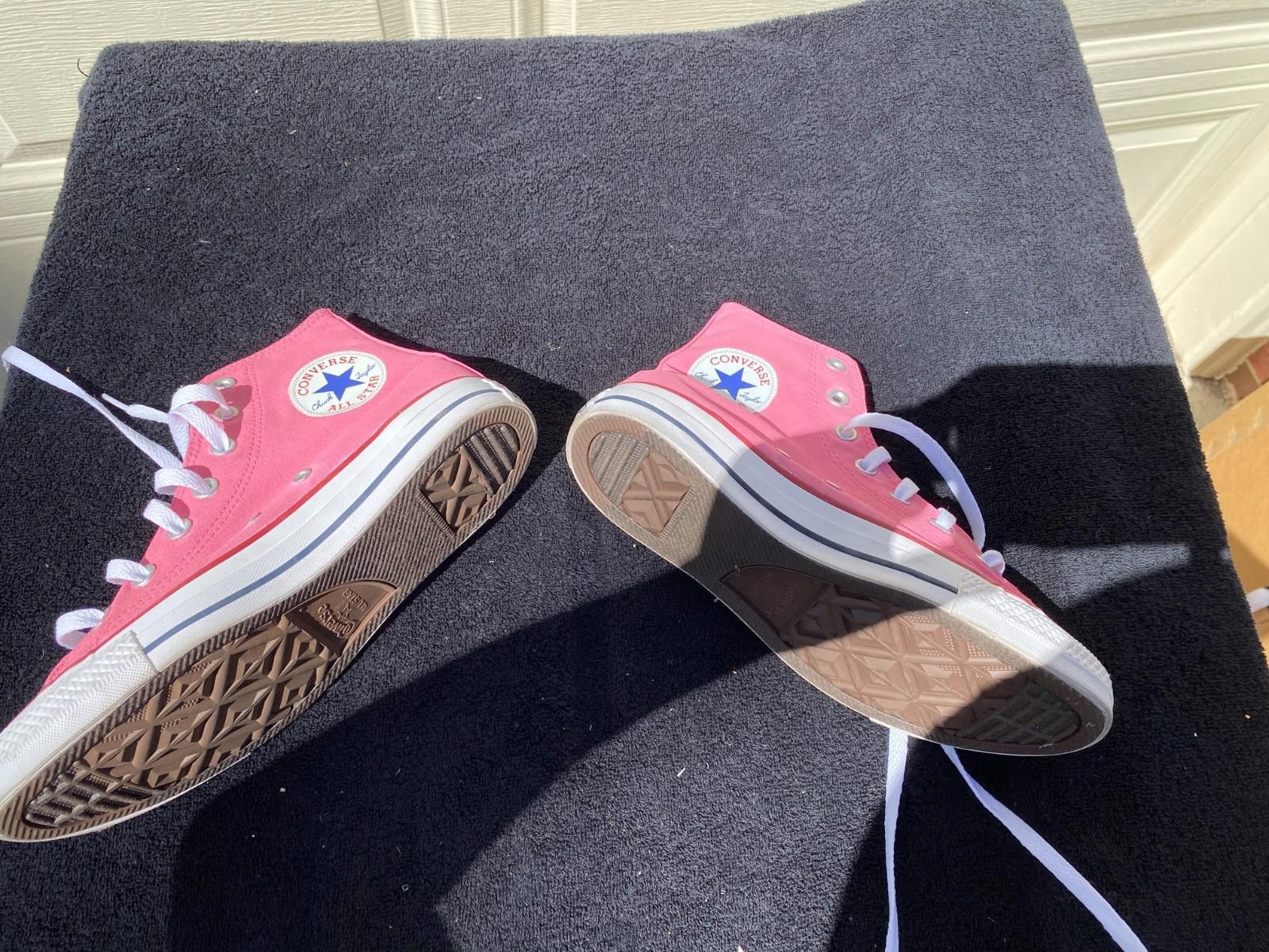 Converse Womens Converse Chuck Taylor All Star High Tops Sz. 8 (S629) Size US 8 / IT 38 - 3 Thumbnail