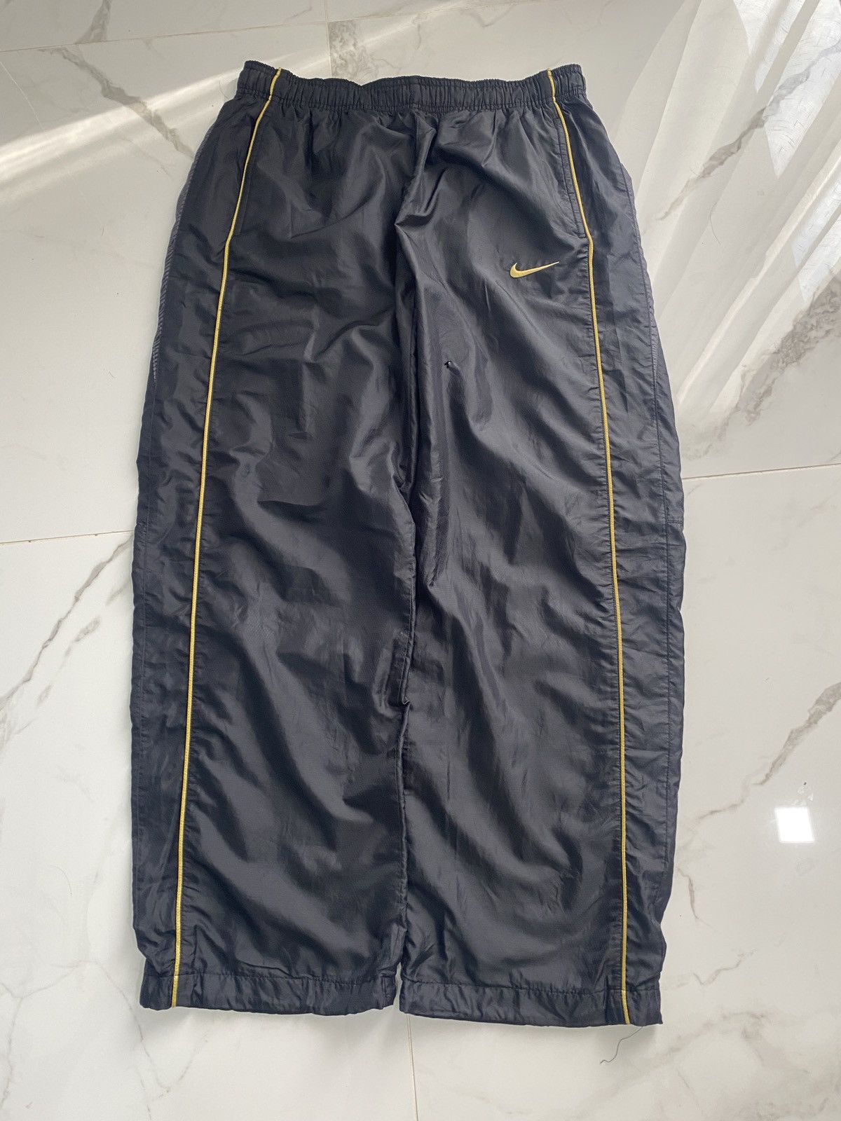 Nike Baggy Nike Trackpants Size US 35 - 1 Thumbnail