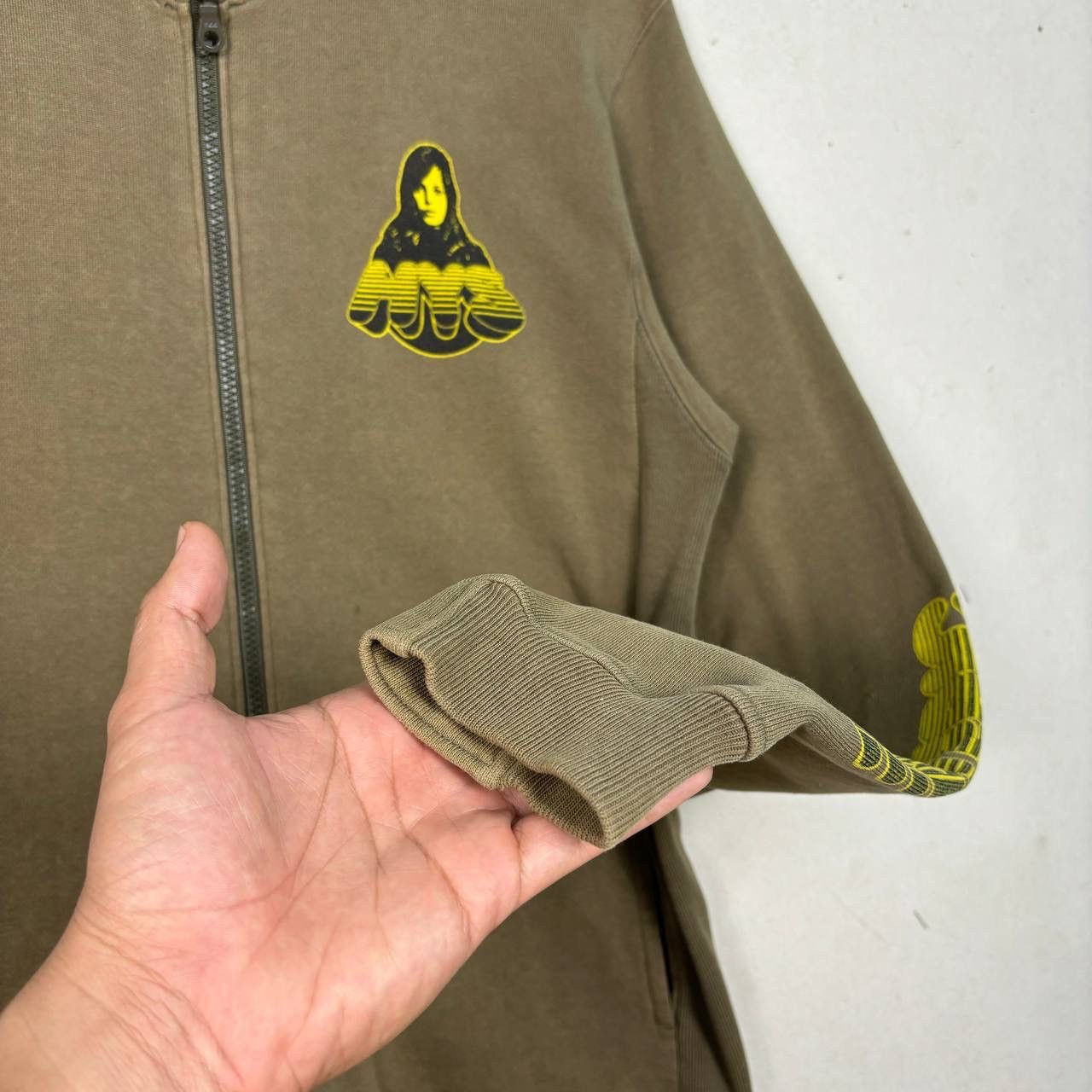 Hysteric Glamour Hysteric Glamour Vintage Girl Zip Sweatshirt Olive S/M Size US M / EU 48-50 / 2 - 6 Thumbnail