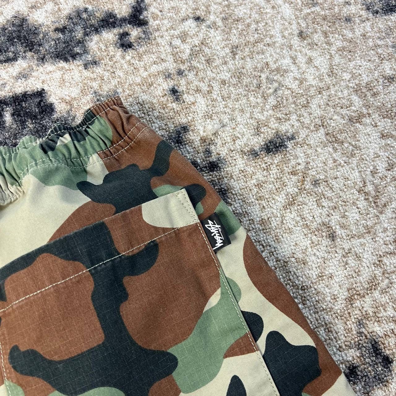 Stussy Stussy Mini Logo Vintage Camo Baggy Parachute Pants Size US 30 / EU 46 - 12 Thumbnail