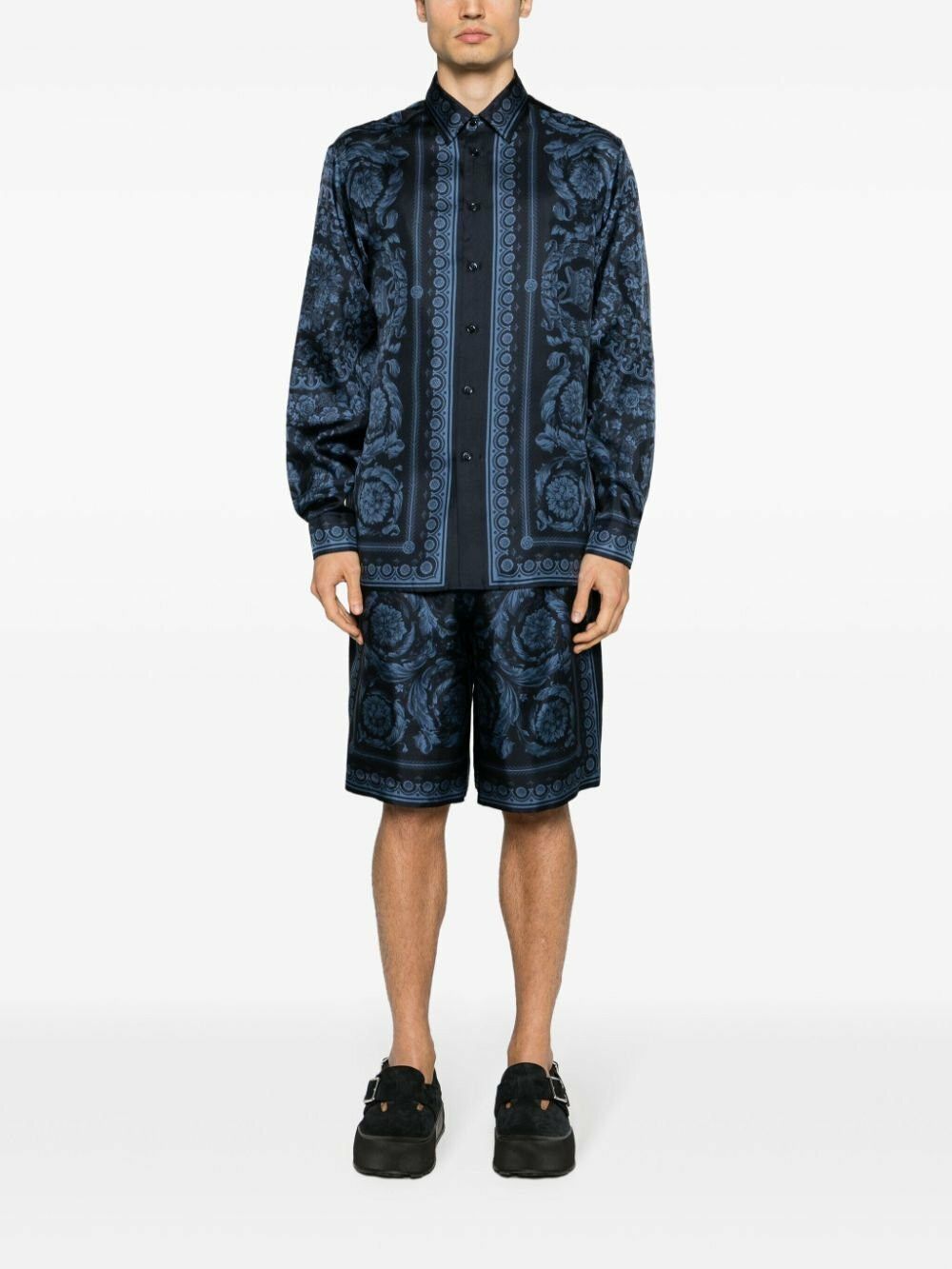 Versace o1y0525 Patterned Shirt in Midnight Blue Size US M / EU 48-50 / 2 - 5 Thumbnail