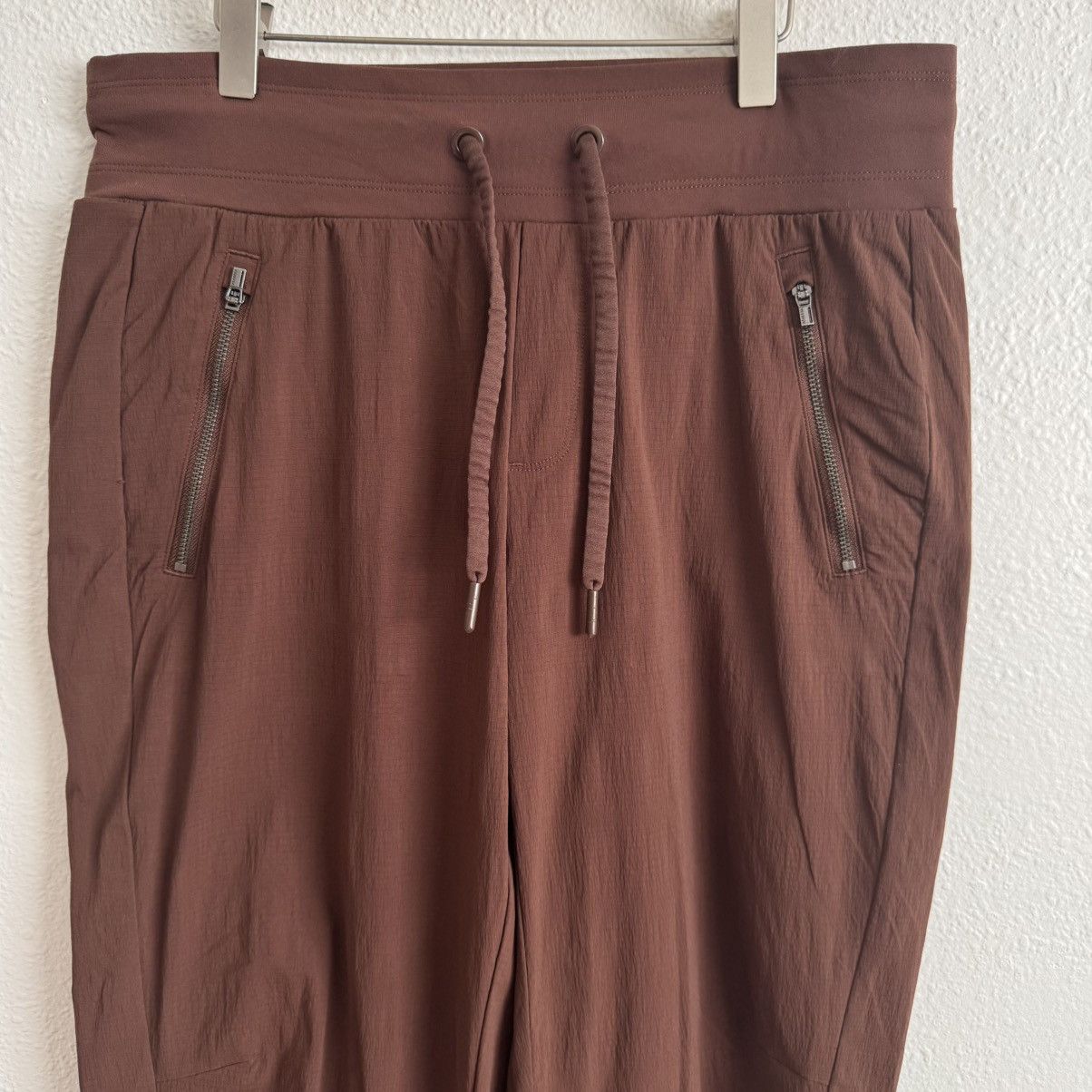 Athleta ATHLETA Reddish Cognac Brown Trekkie North Jogger Pants Size 28" / US 6 / IT 42 - 7 Thumbnail