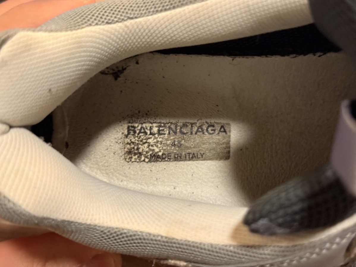 Balenciaga Balenciaga Triple S Grey Size 43 - No Reissue Made in Italy Size US 10 / EU 43 - 12 Thumbnail