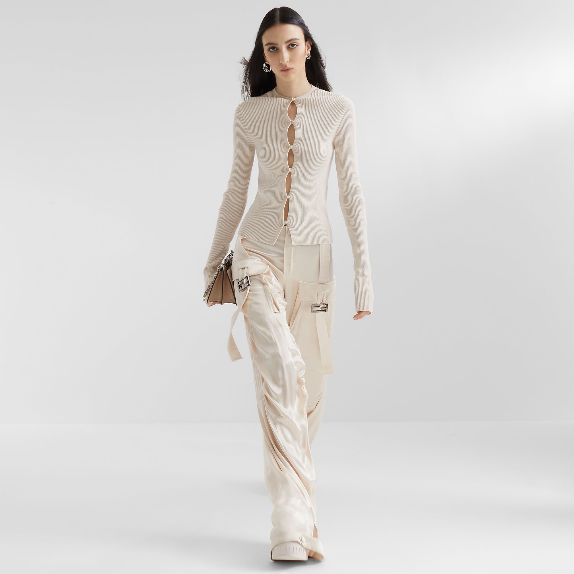 Fendi o1s1wg111224 Cardigan in Cream Size L / US 10 / IT 46 - 4 Thumbnail
