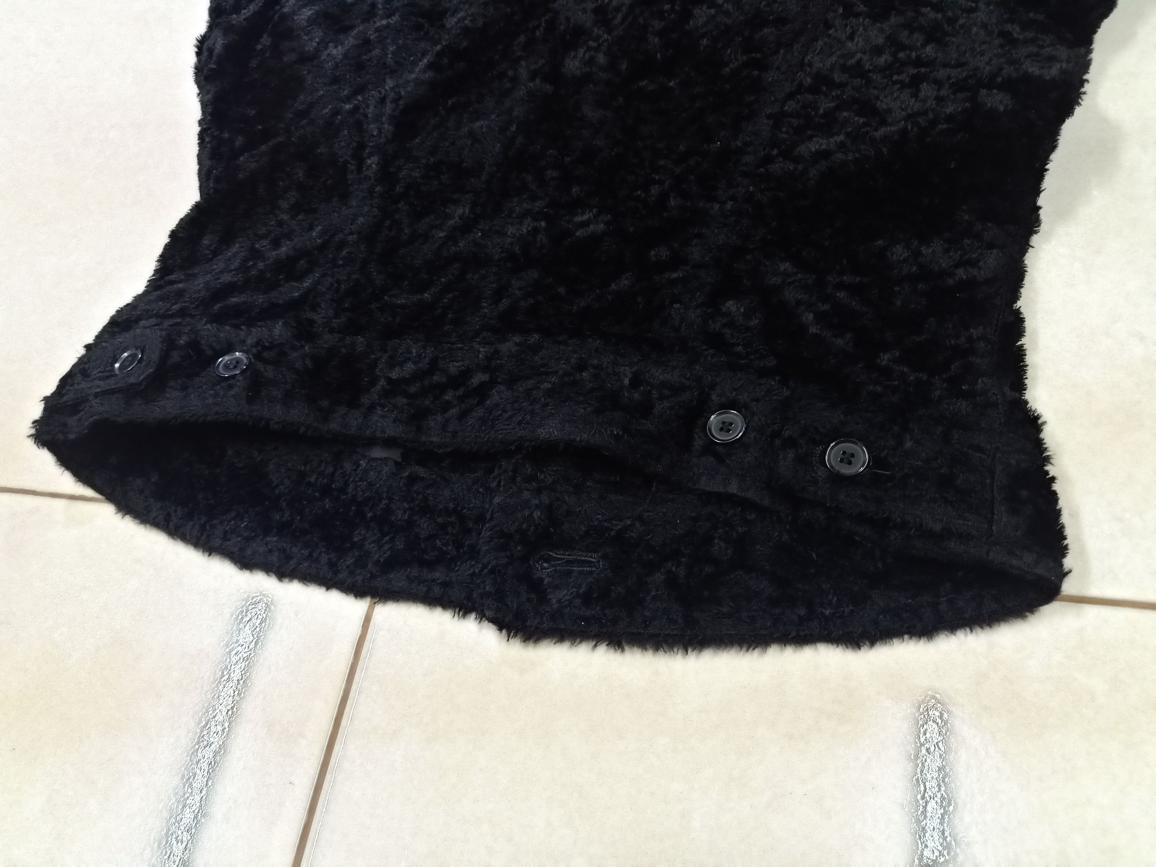 Katharine Hamnett London KATHARINE HAMNETT LONDON Faux Fur Black Cropped Blazer Size M / US 6-8 / IT 42-44 - 6 Thumbnail