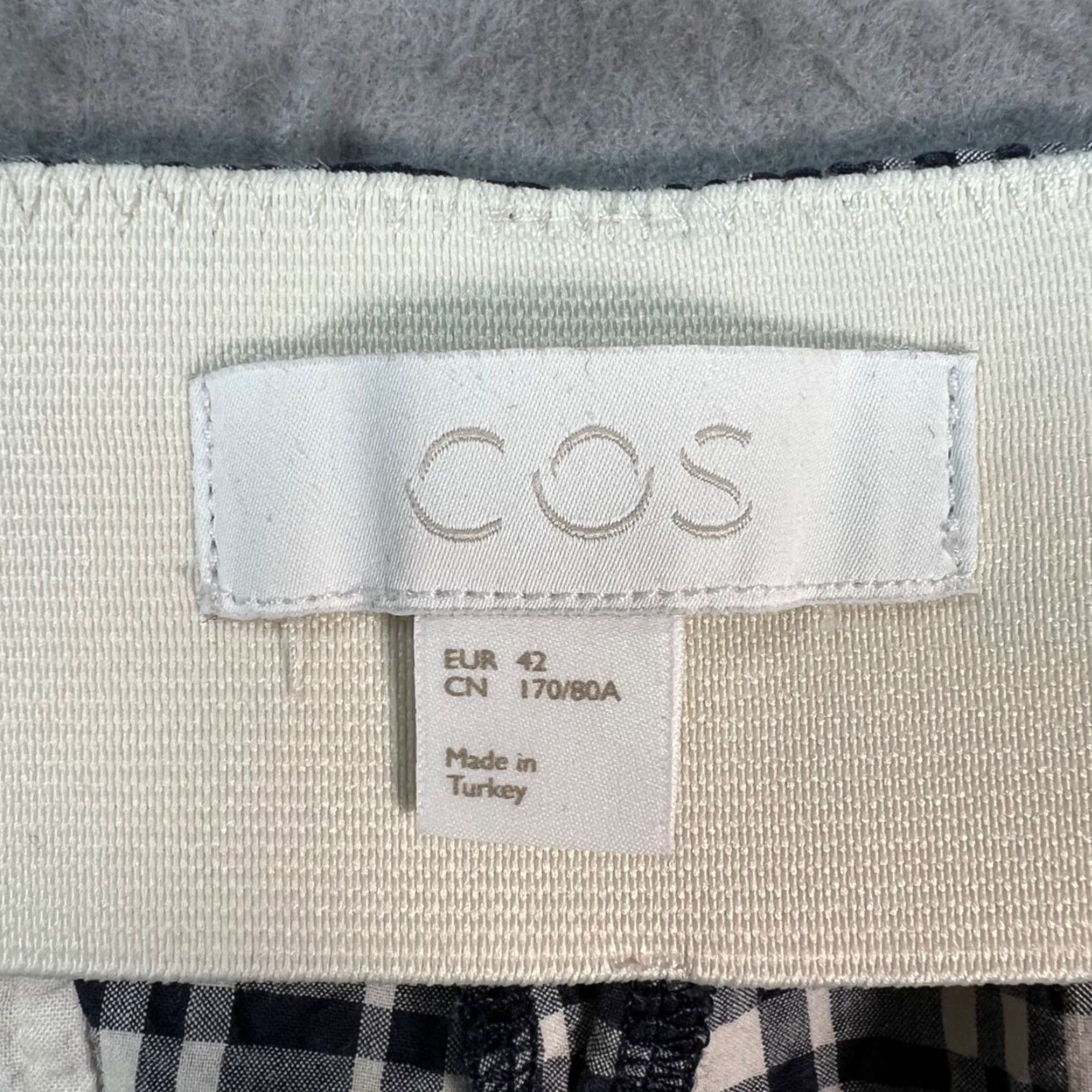 Cos COS Plaid Bermuda Shorts Blue & White 42 EUR Womens Cotton Blend Pleated High-Waist Shorts Adult Womens Size 28" / US 6 / IT 42 - 3 Thumbnail