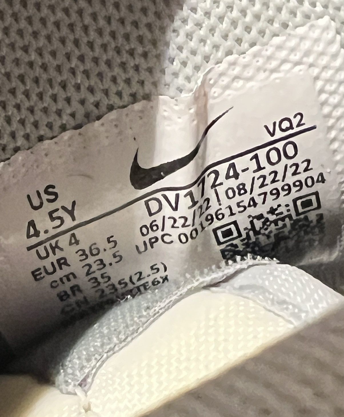 Nike Nike Dunk High Plaid White Grey Size 6 Womens Shoes Size US 6 / IT 36 - 7 Thumbnail
