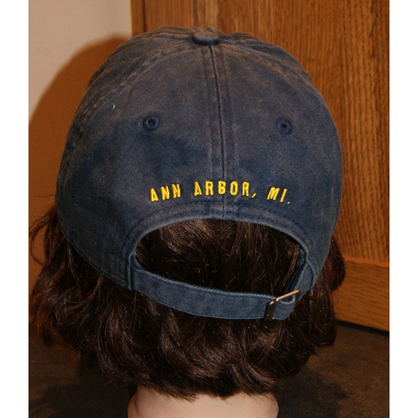Nike University Michigan Wolverine College NIKE Hat Cap Strapback Size ONE SIZE - 4 Thumbnail