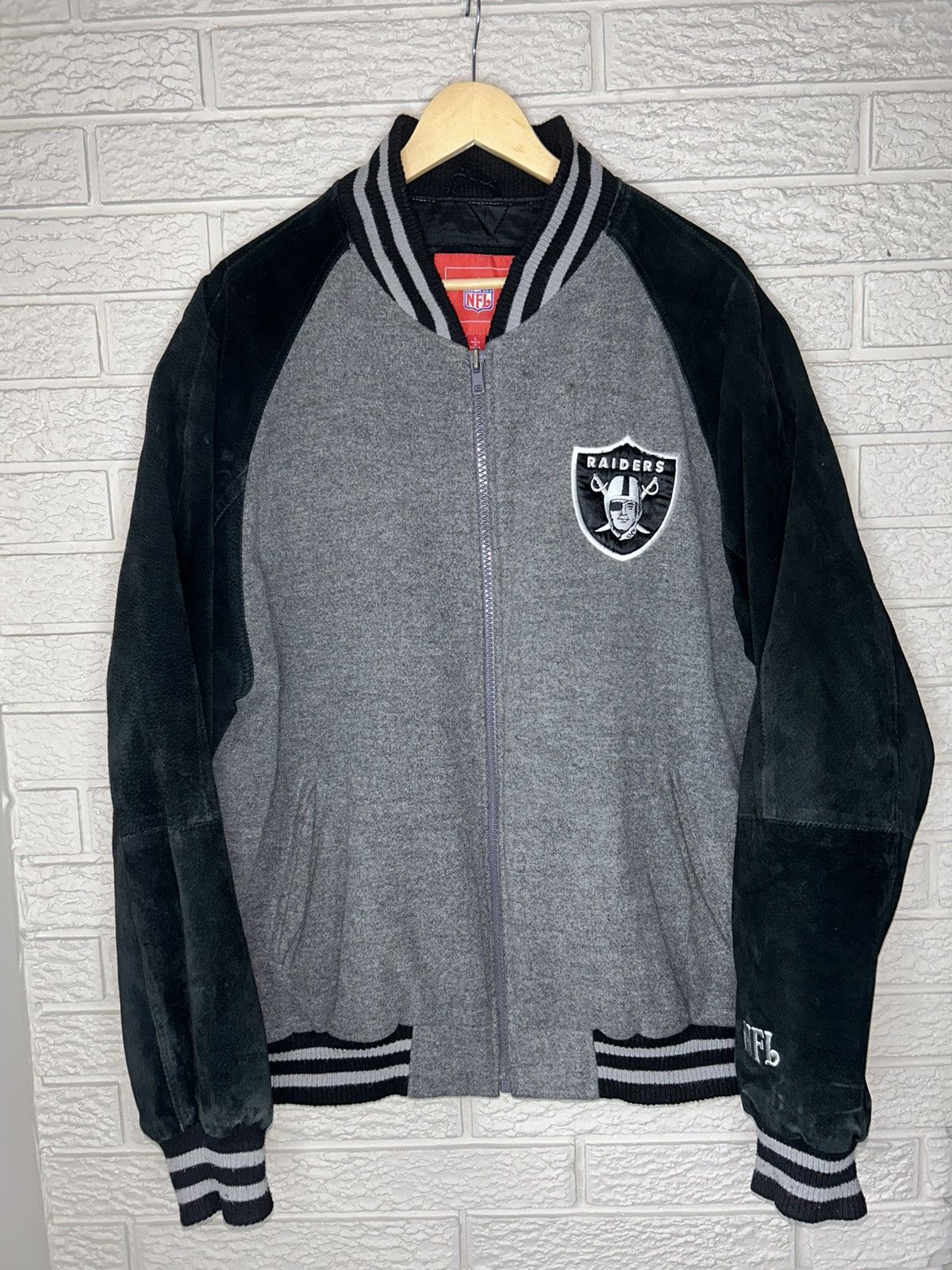 image of Las Vegas Raiders Nfl Wool Suede Jacket 90's in Black/Grey, Men's (Size Large)