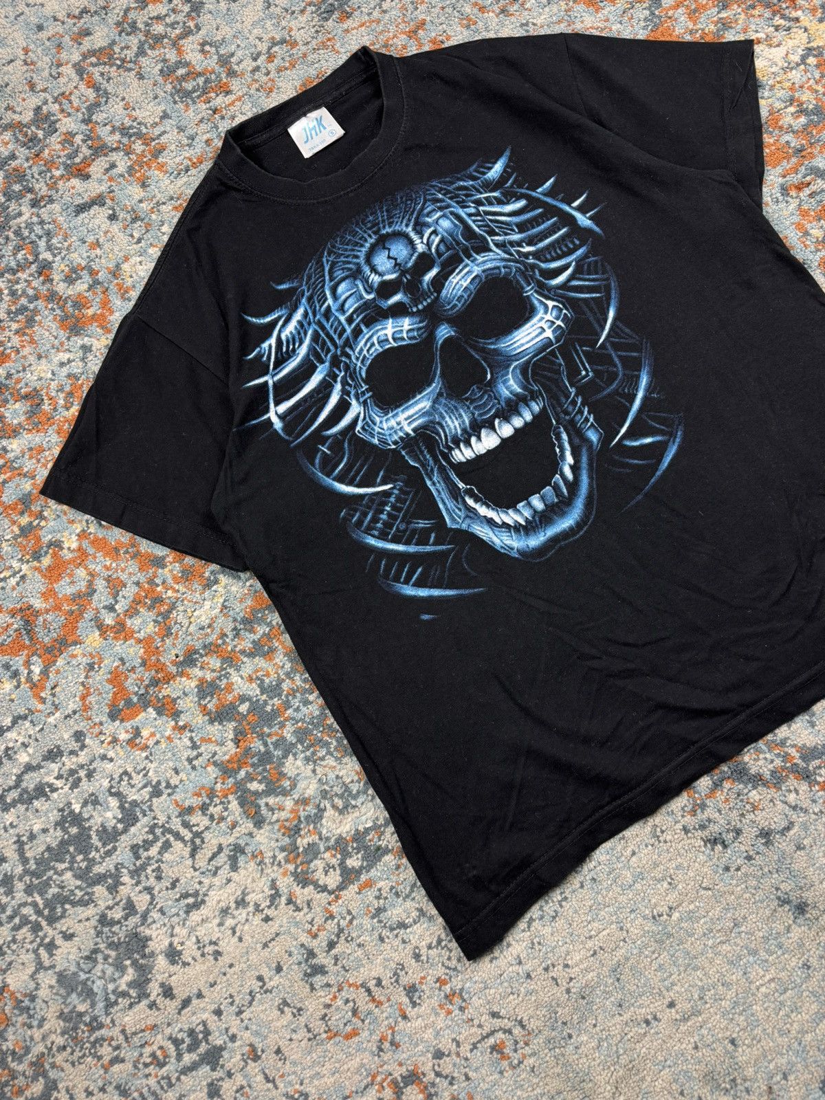 Liquid Blue × Vintage Vintage y2k Skull tribal liquid blue style graphic tee Size US M / EU 48-50 / 2 - 2 Thumbnail