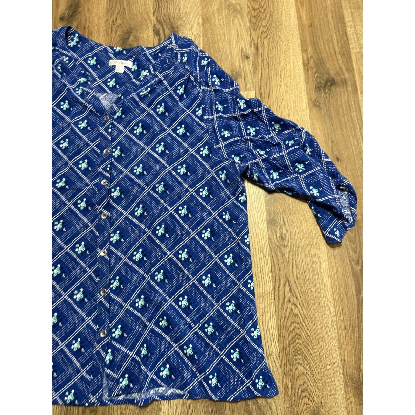 Croft & Barrow VINTAGE Croft & Barrow Shirt Womens XXL Blue White Button Up Long Sleeve Size XXL / US 16-18 / IT 52-54 - 3 Thumbnail