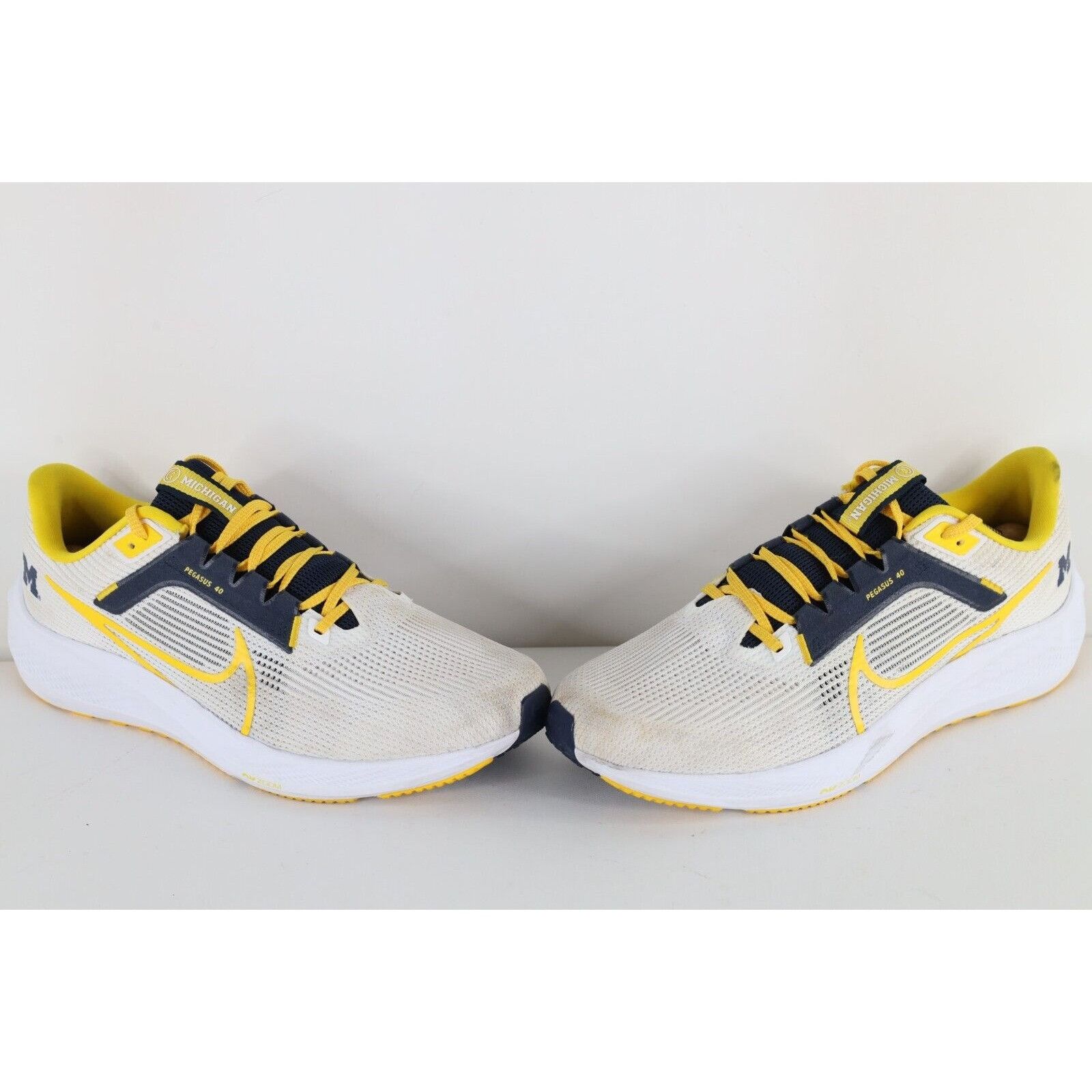Nike Nike Team Issued University of Michigan Pegasus Shoes Size US 12 / EU 45 - 1 Thumbnail