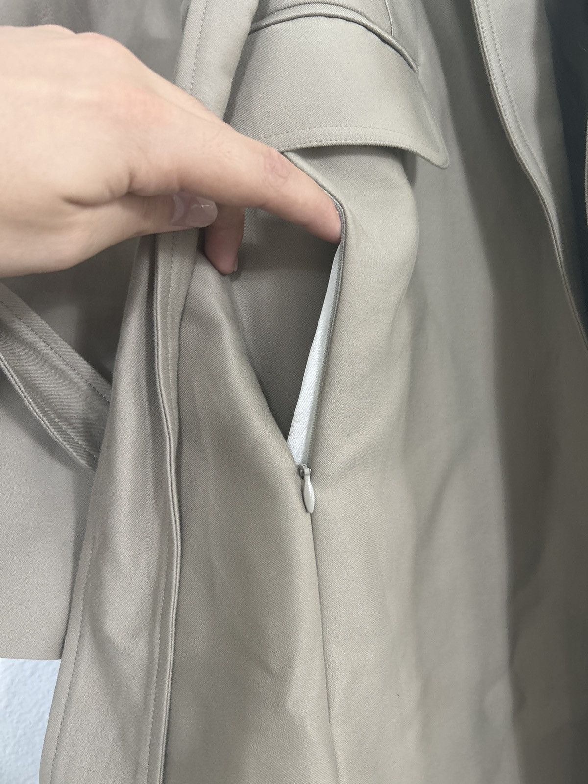 Peter Do MSRP: $2.7k double face trench coat blazer Size US M / EU 48-50 / 2 - 13 Thumbnail