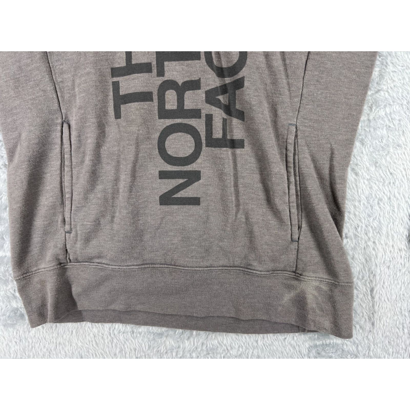 The North Face The North Face Hoodie Mens Medium Gray Long Sleeve Pocket Pullover Jersey Solid Logo Birthday? Size M / US 6-8 / IT 42-44 - 5 Thumbnail