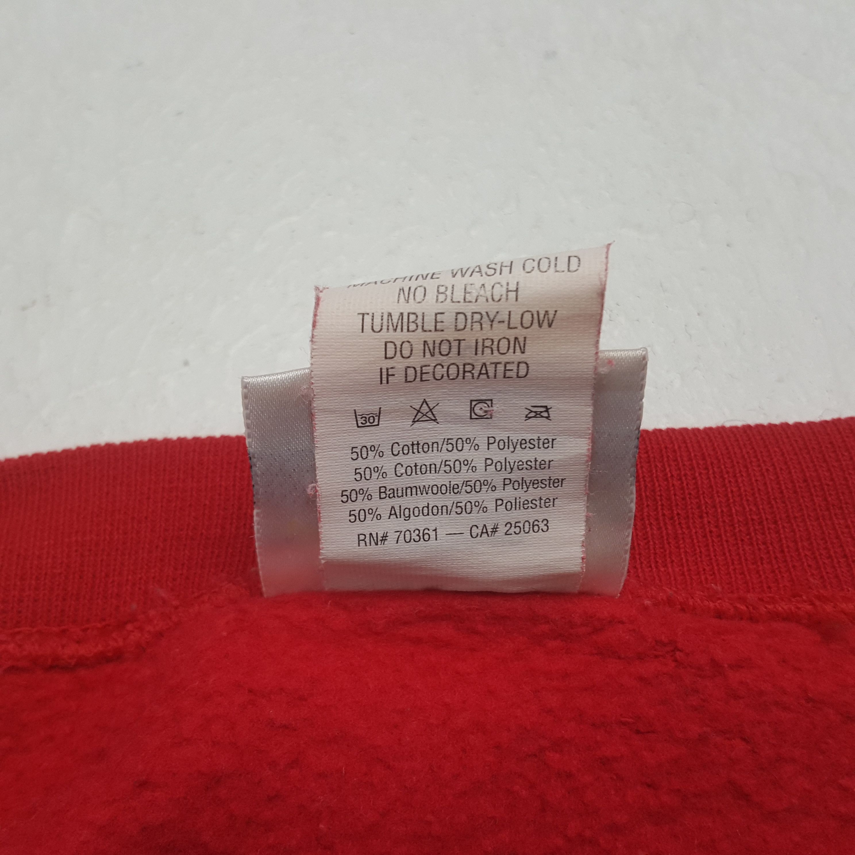 Disney Vintage Walt Disney World Pool Sweatshirt Size US M / EU 48-50 / 2 - 9 Thumbnail