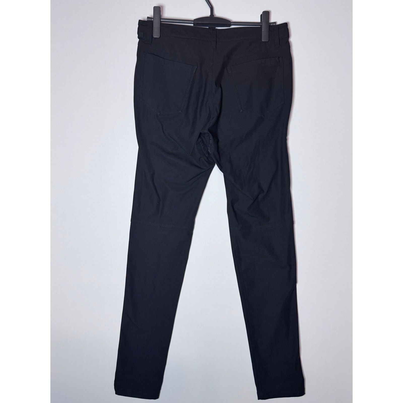 Lululemon Lululemon ABC Pant Slim Black Men’s Size 30 - USED Size US 30 / EU 46 - 2 Thumbnail