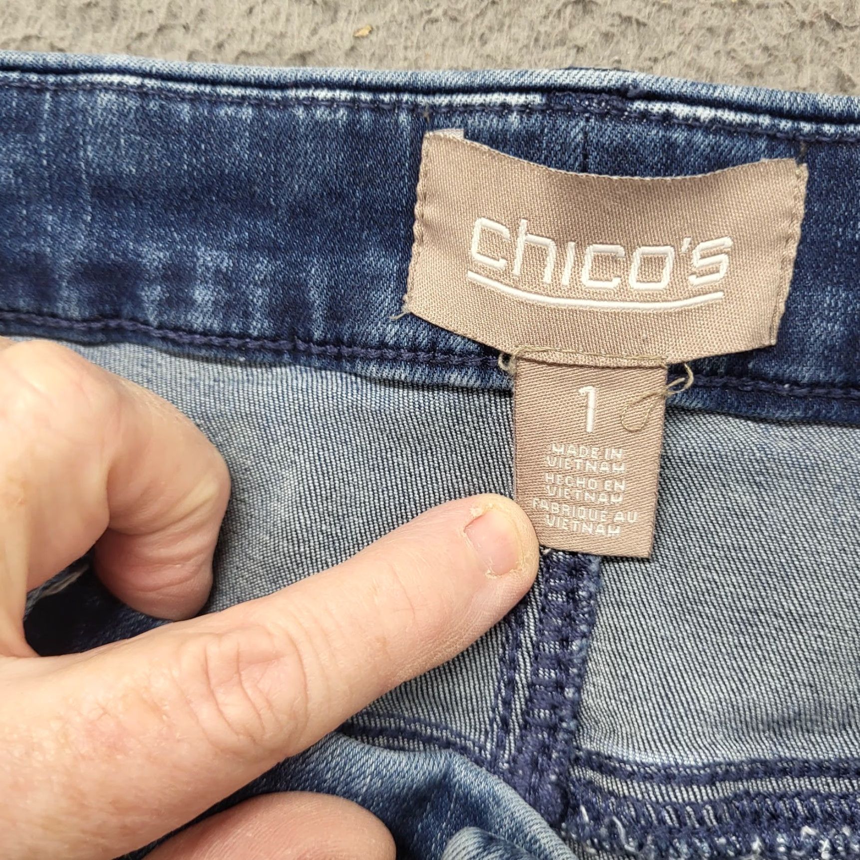 Vintage Chico's Jeans Womens Size 1 Blue Denim Straight Leg High Rise College Size 25" / US 0 / IT 36 - 2 Thumbnail