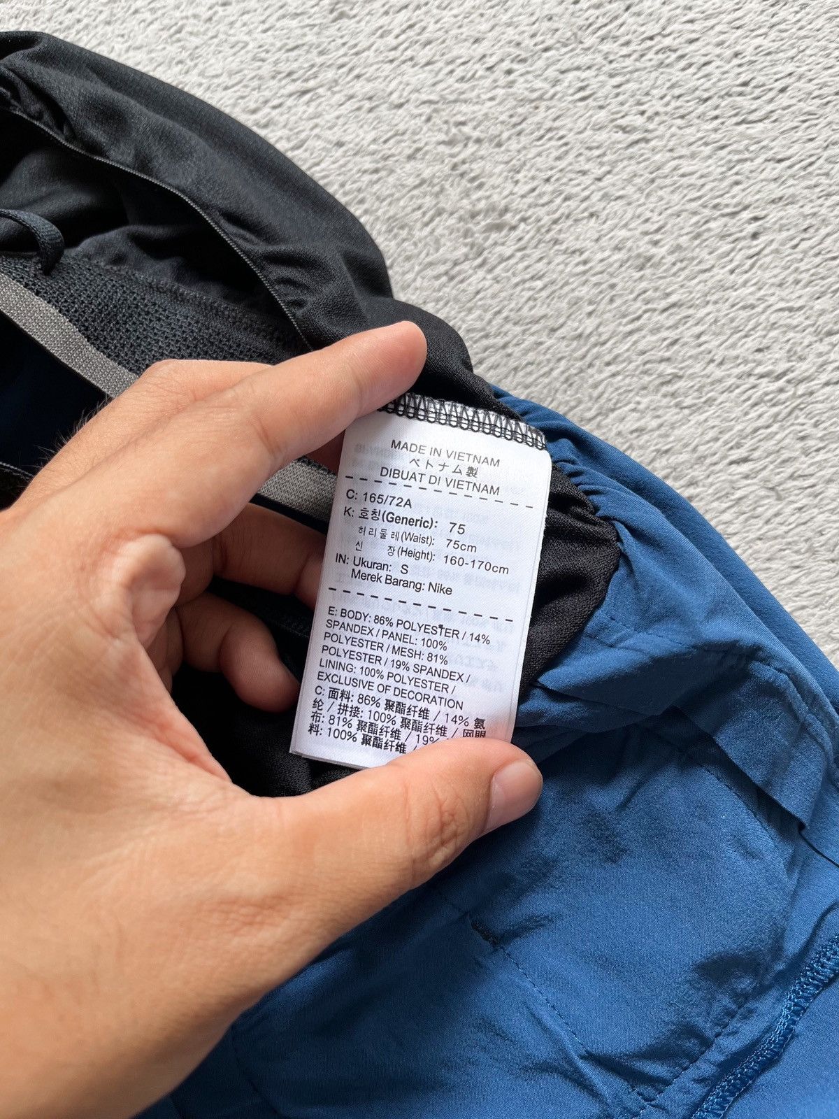 Nike × Undercover Nike x Gyakusou Undercover Flex Multipocket Running Shorts Size US 30 / EU 46 - 10 Thumbnail