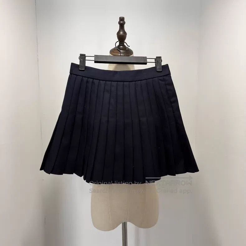 Thom Browne Thom Browne Pleated Skirt Size 26" / US 2 / IT 38 - 1 Thumbnail