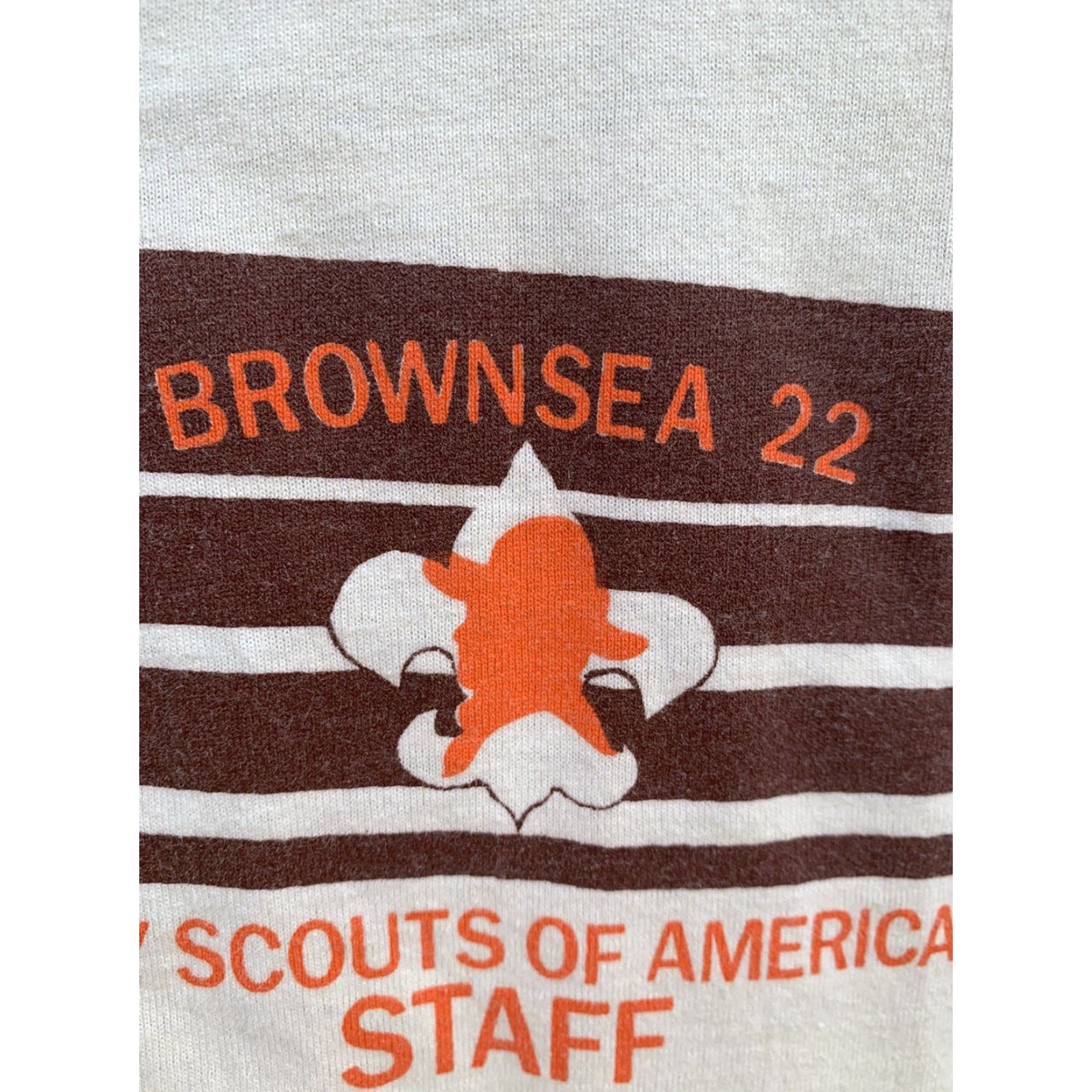 Vintage VINTAGE BROWNSEA 22 Boy Scouts of America Staff t-shirt L Men's Ivory Graphic Tee Short Sleeve 50/50 Made in USA Size US L / EU 52-54 / 3 - 6 Thumbnail