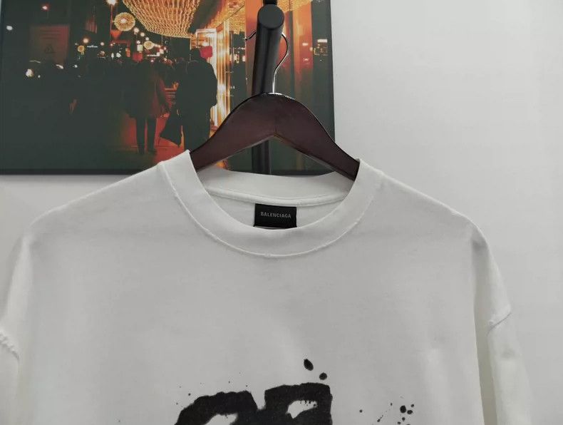 Balenciaga Balenciaga T-shirt Size US S / EU 44-46 / 1 - 5 Thumbnail