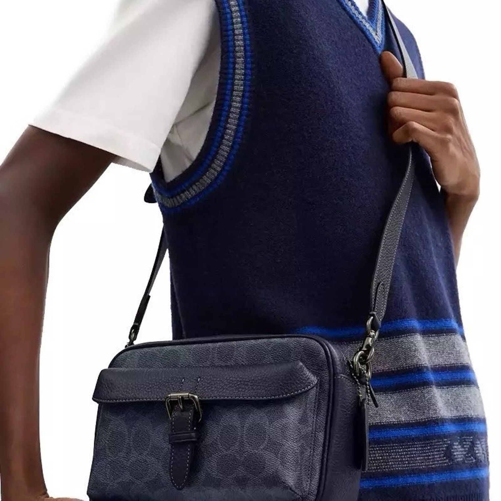 Coach NWT Coach Men Warner Crossbody Bag Denim/Midnight Navy CW217 Size ONE SIZE - 8 Thumbnail