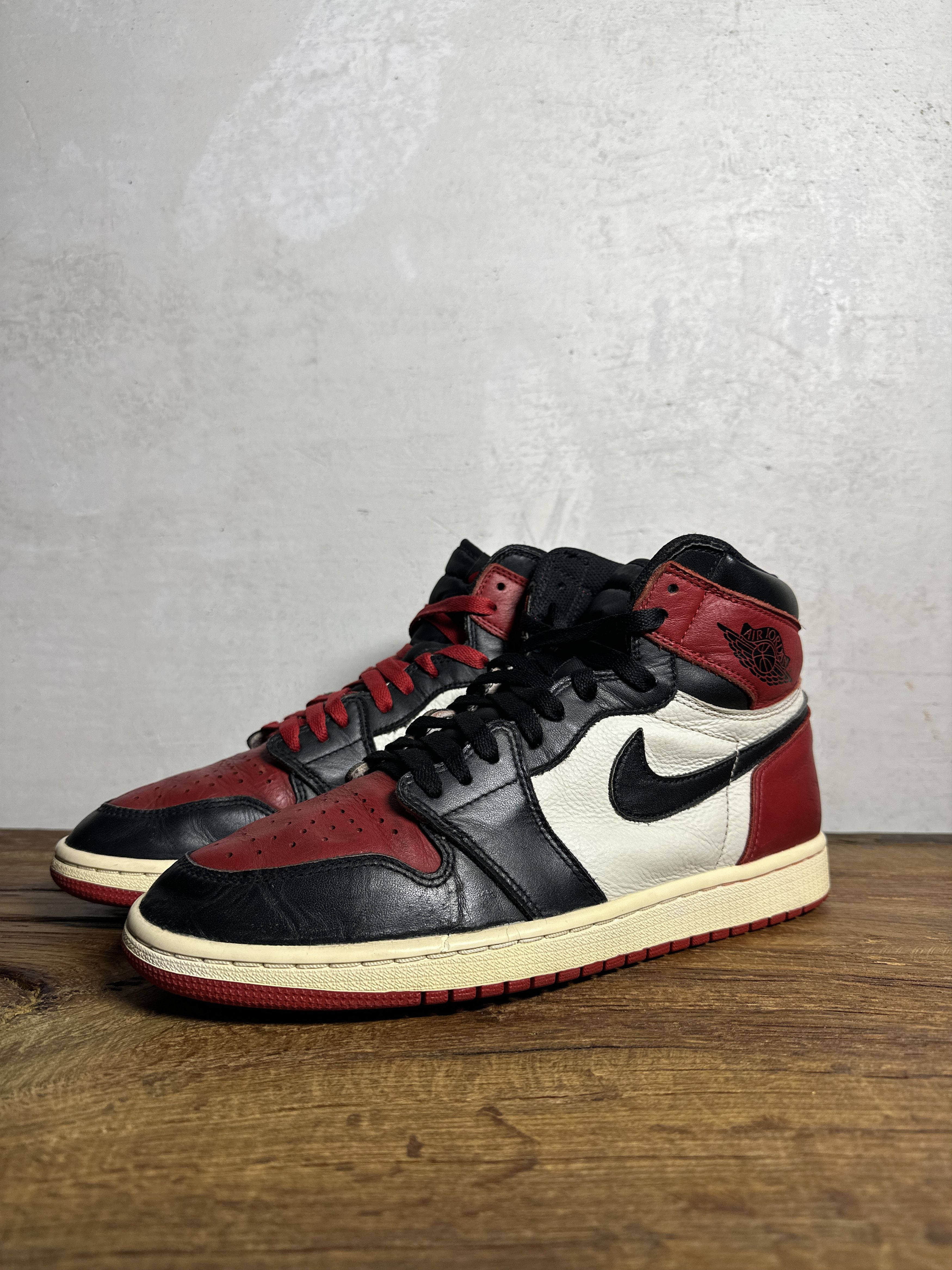 Air Jordan 1 Retro High OG Bred Toe 2018