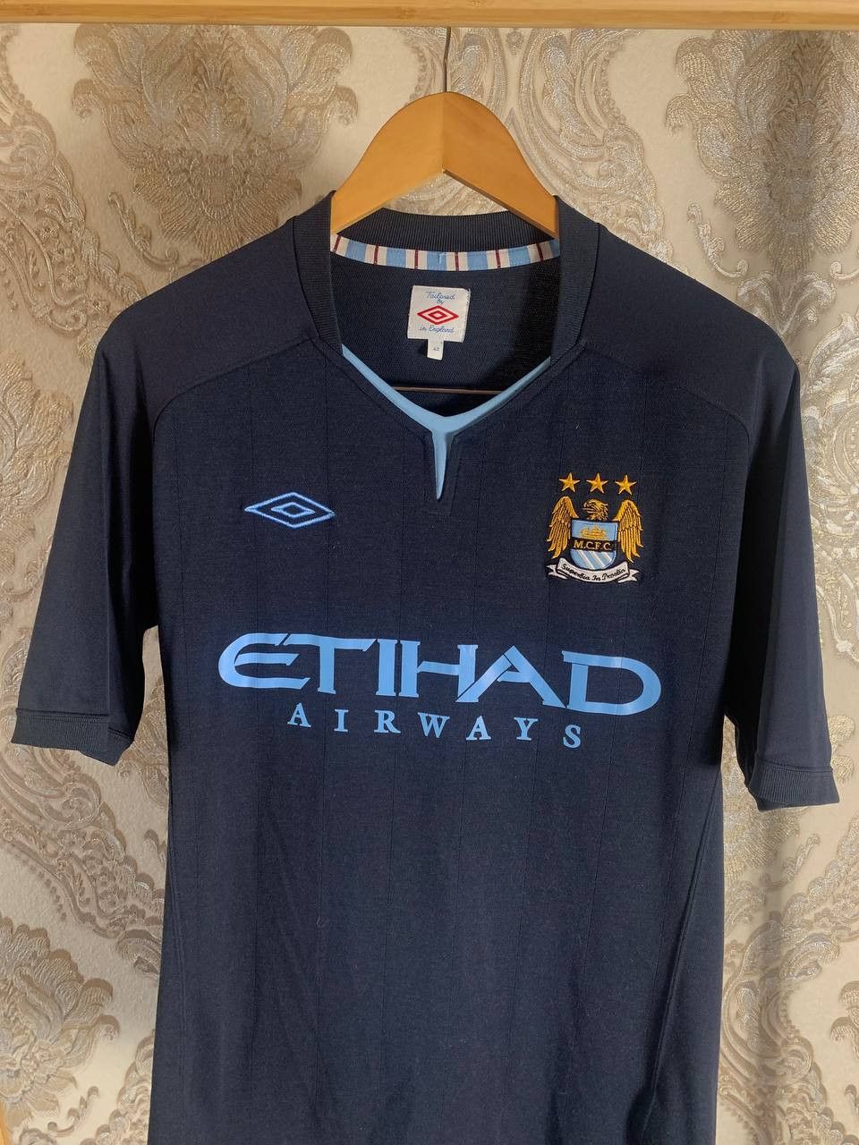 Umbro Vintage Umbro FC Manchester City England Soccer Jersey 90s Size US M / EU 48-50 / 2 - 2 Thumbnail