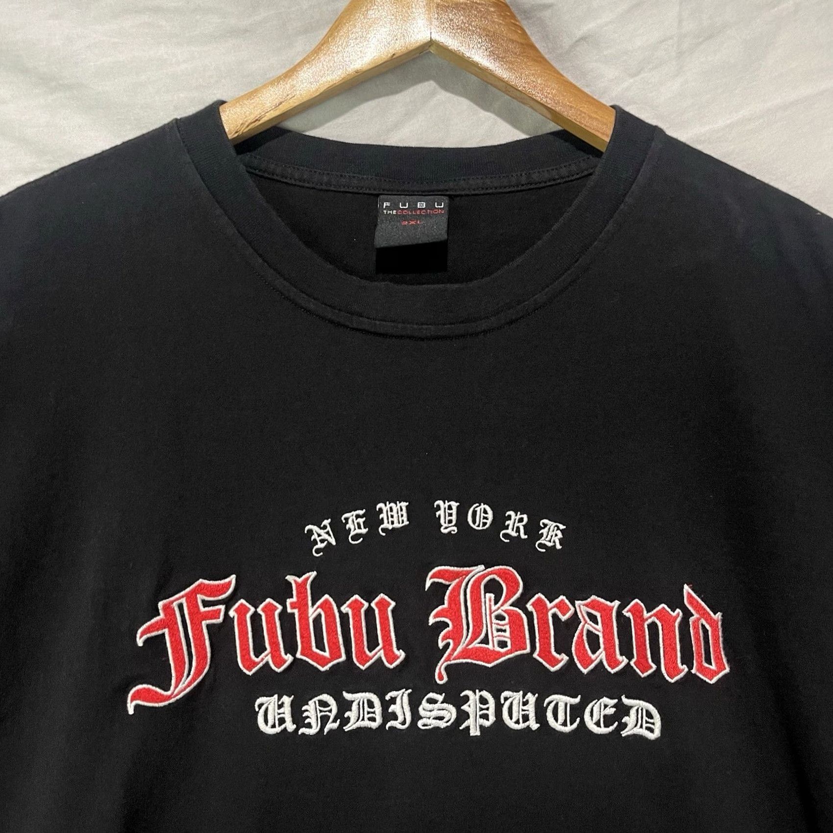 Fubu VINTAGE FUBU Shirt Mens 2XL Black Short Sleeve Embroidered New York Undisputed Size US XXL / EU 58 / 5 - 3 Thumbnail