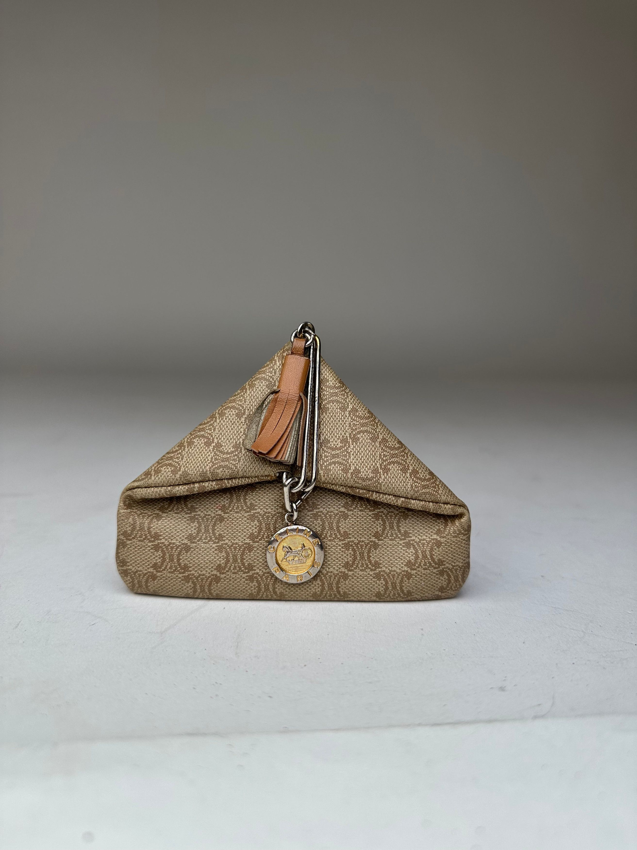 Celine Vintage Paris Triomphe Monogram Leather Purse Size ONE SIZE - 1 Thumbnail